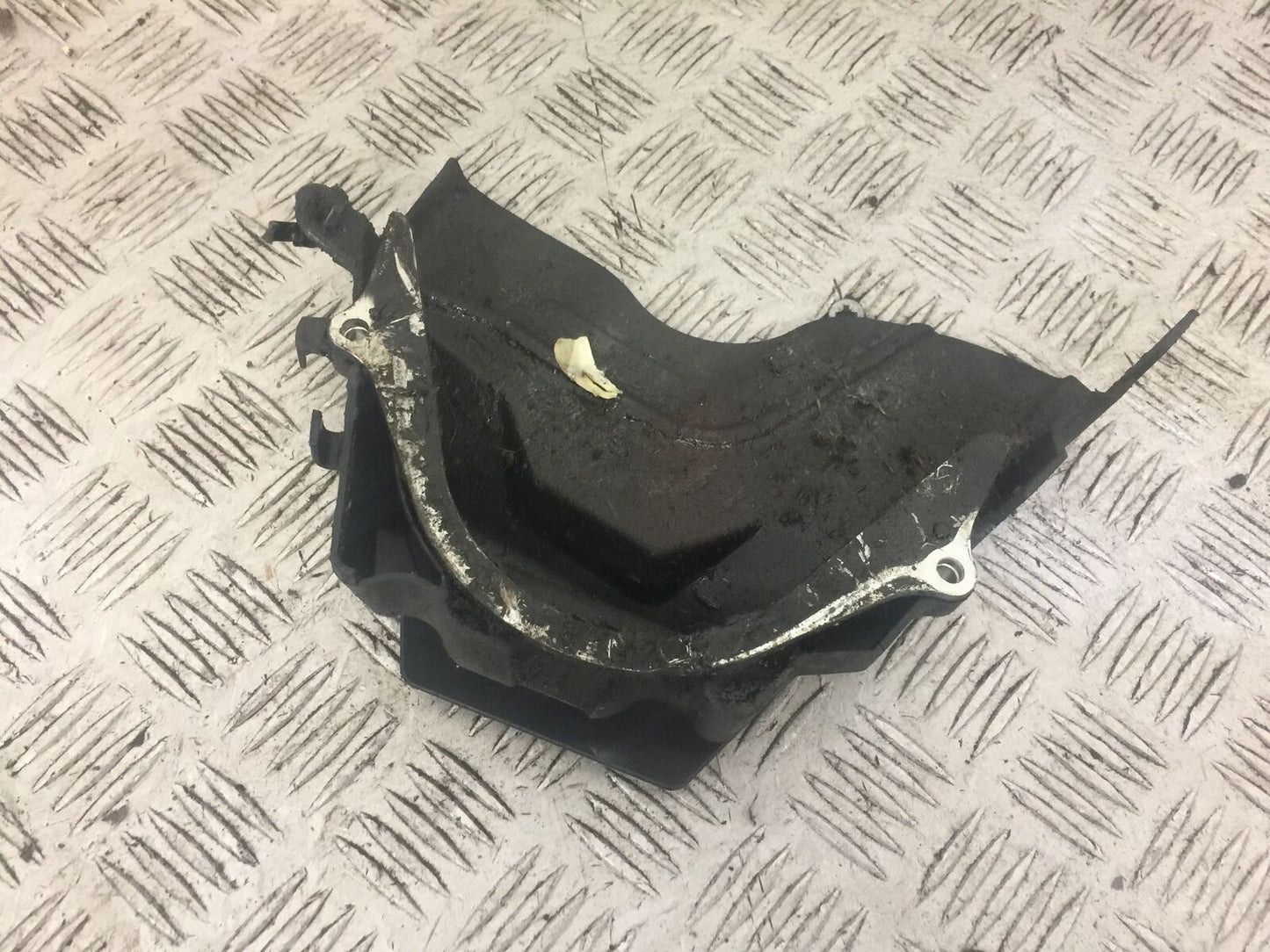 HONDA CRF1000 (DCT) AFRICA TWIN SPROCKET COVER   2016-2019 (STOCK 724)