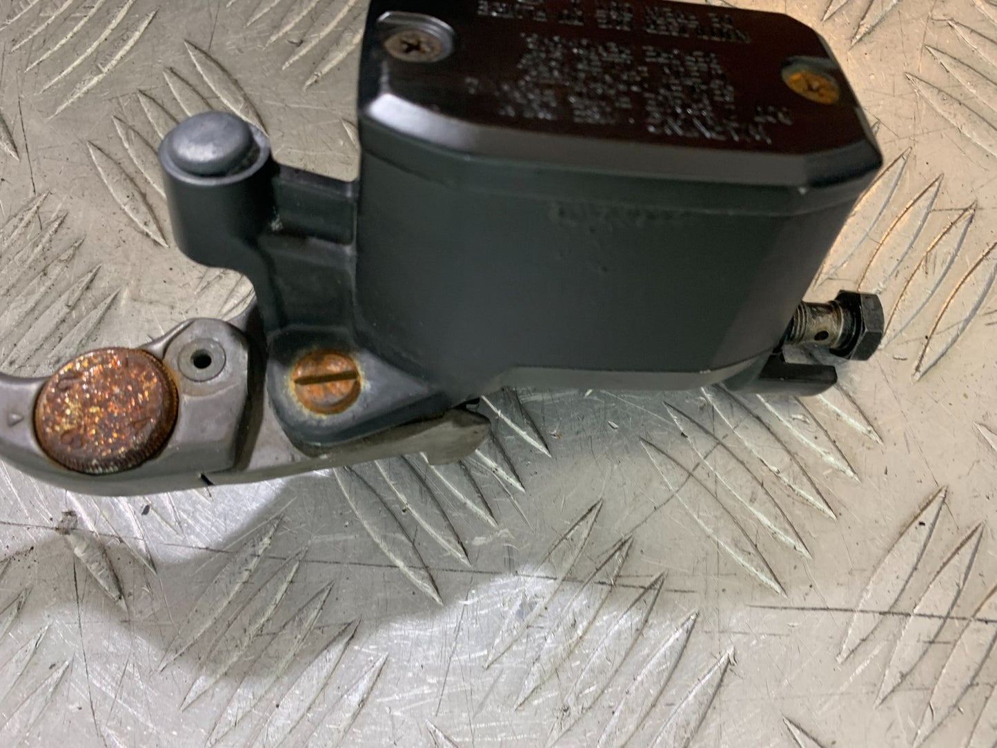 HONDA NT650 V DEAUVILLE FRONT MASTER CYLINDER  YEAR 1998-01(CMB1320)