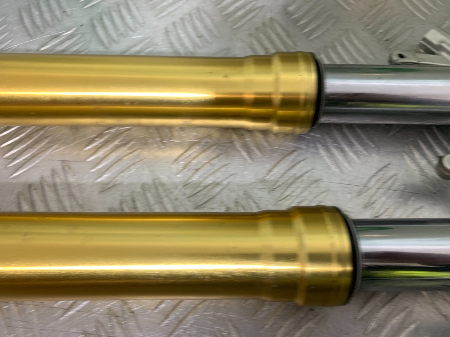 APRILIA TUONO 1000 V4 FORKS  YEAR 2013-2014  (CMB1239)