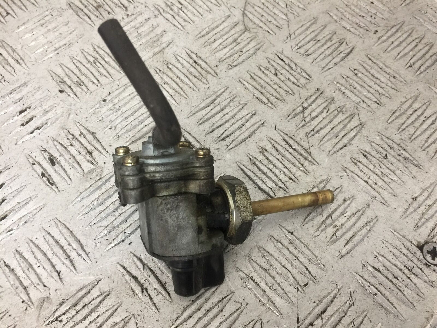 HONDA VTX1300 S PETROL TAP   YEAR 2004-09 (STOCK 749)