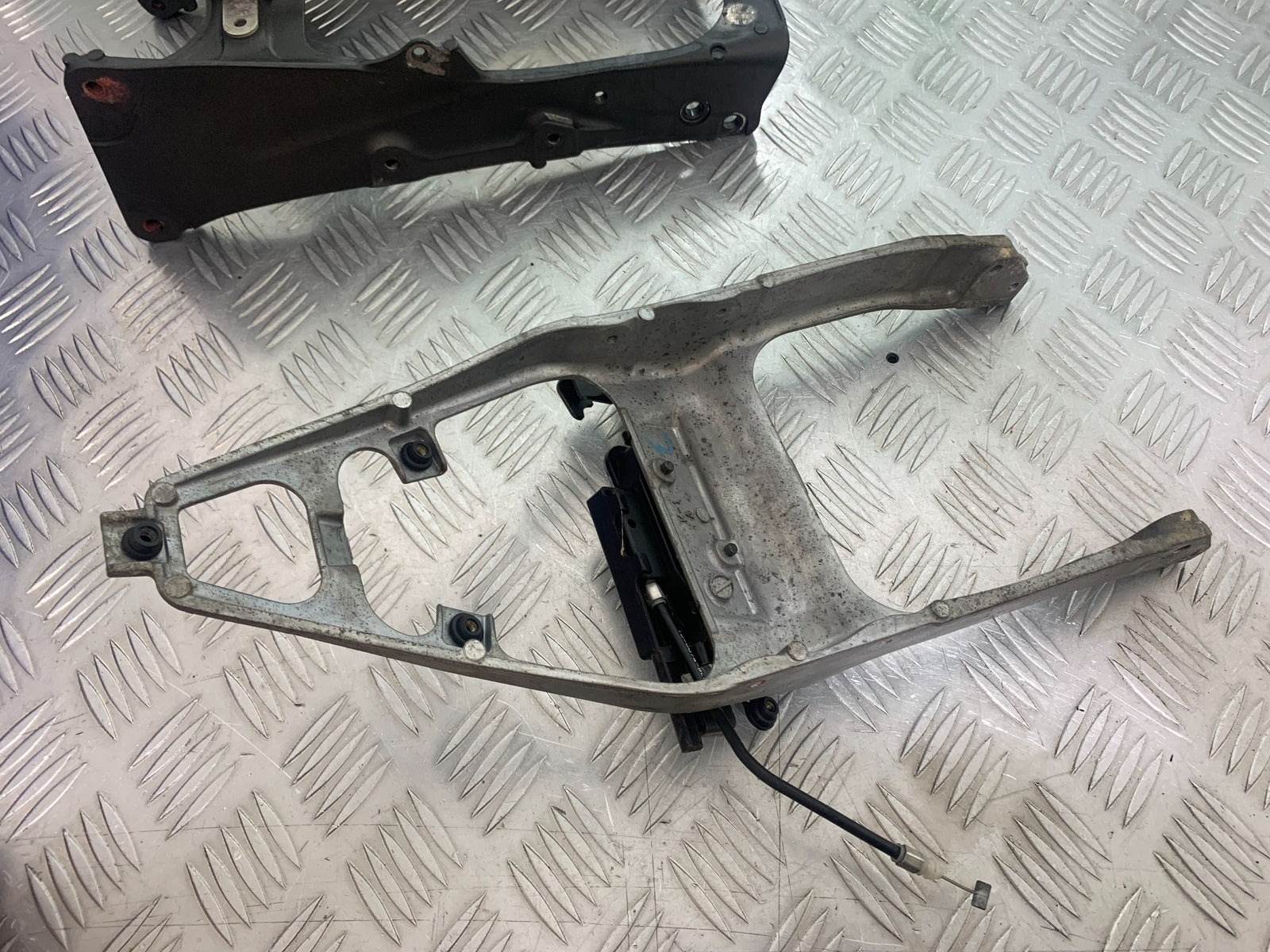 KAWASAKI ZX6R REAR SUBFRAME  YEAR 2009-2012 (CMB1136)