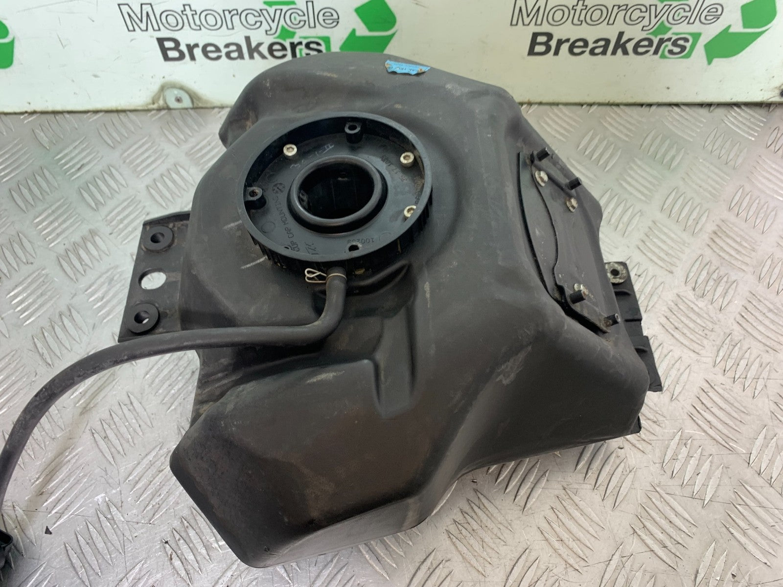 KTM DUKE 125 PETROL TANK  YEAR 2012-2016 (CMB1317)
