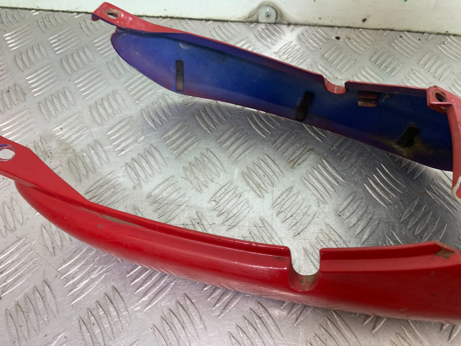 HONDA CG125 CG 125 TAIL PIECE  YEAR 1998-2000 (CMB1282)