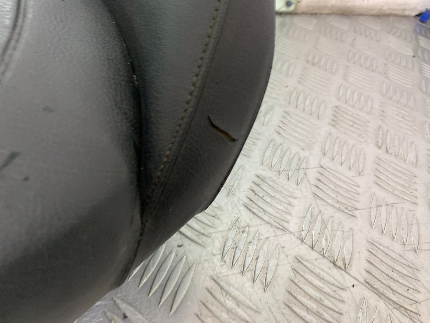 BMW K1200 K 1200 LT REAR SEAT  YEAR 1999-07 (CMB1271)