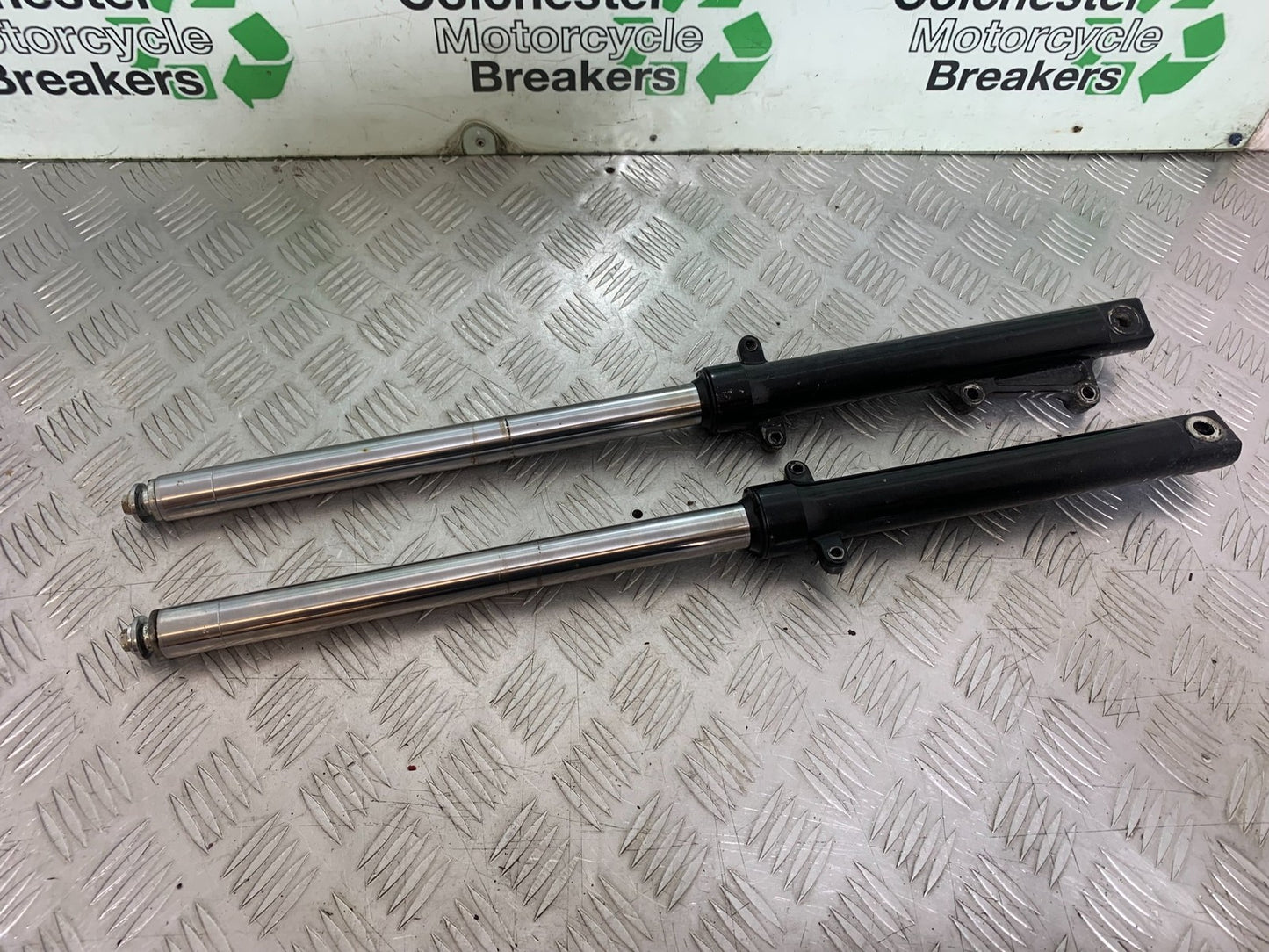 HONDA CBF125 CBF 125 FORKS YEAR 2009-14 (CMB1182)