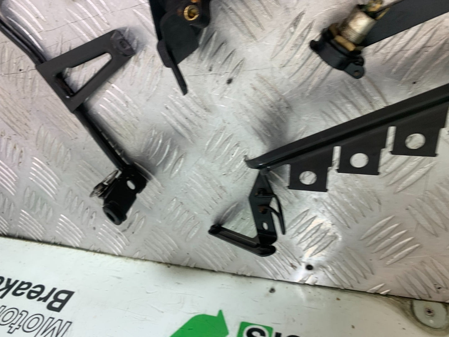TRIUMPH 1050 SPRINT ST FRAME BRACKETS  2003-2011 (CMB1285)