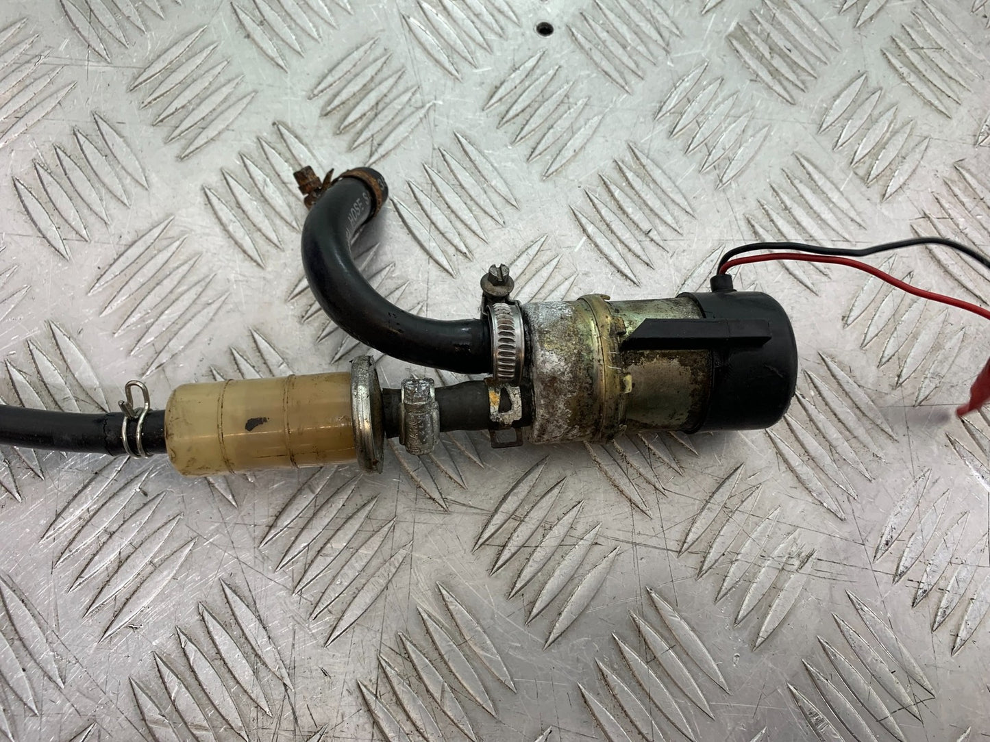 KAWASAKI ZZR1100 D PETROL PUMP  YEAR 1993-2001 (CMB1189)