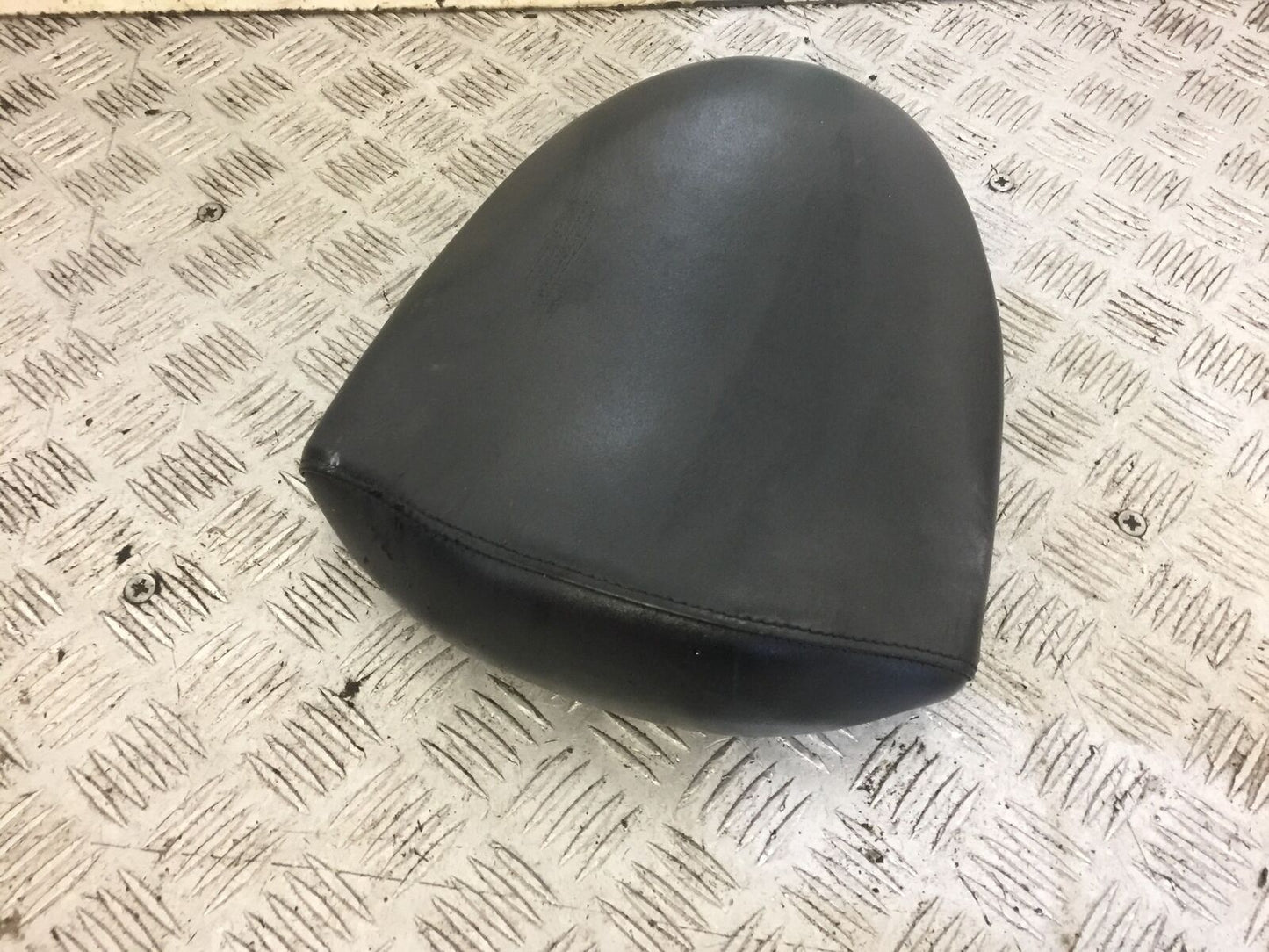 HYOSUNG GT250 COMET REAR SEAT  YEAR 2007 (STOCK 682)