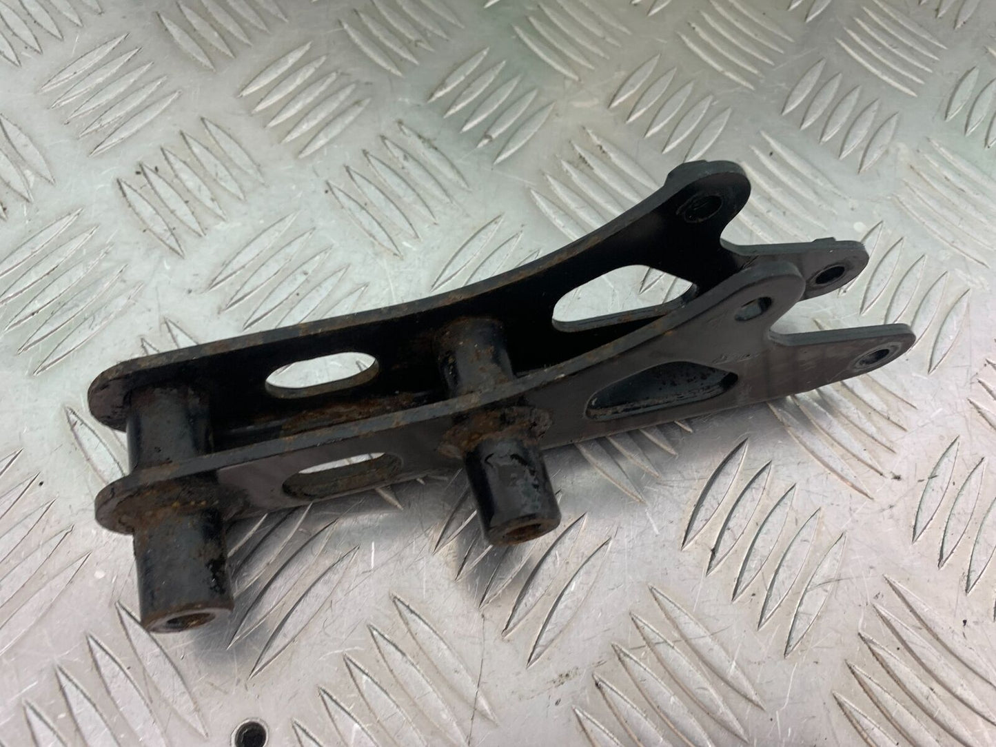 HONDA VT1100 C SHADOW SPIRIT FRAME BRACKET  2002-2003 (CMB1035)