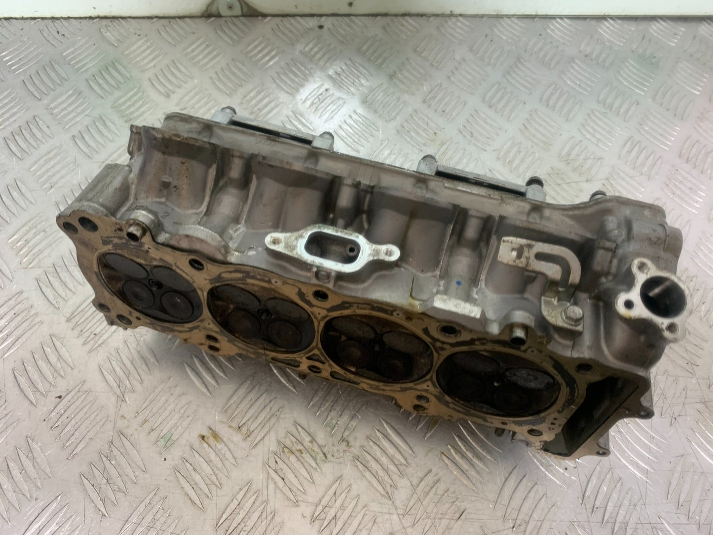 HONDA CBR1000 rr FIREBLADE CYLINDER HEAD AND CAMS   2008-2011 (CMB1253)