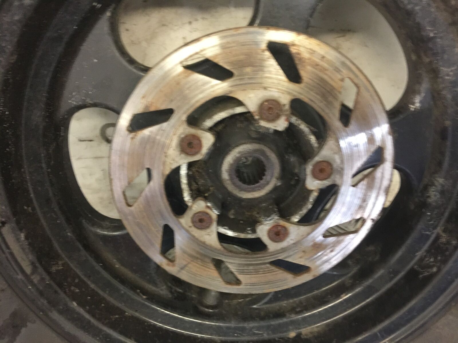 ITALJET 125 FORMULA REAR WHEEL AND DISC 1999 (STOCK 559)