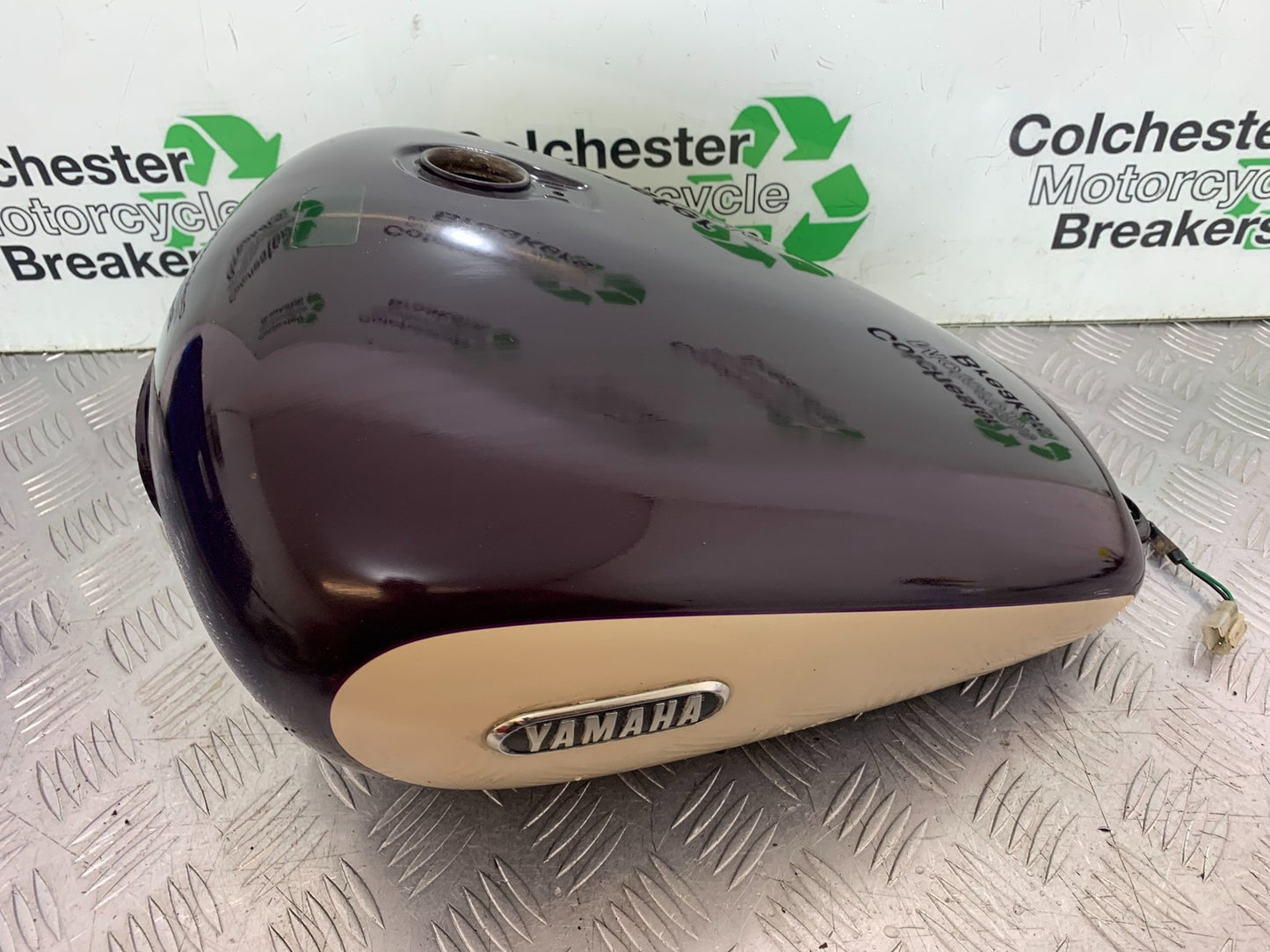 YAMAHA XV1100 XV 1100 VIRAGO PETROL TANK   1990-1999 (CMB1243)