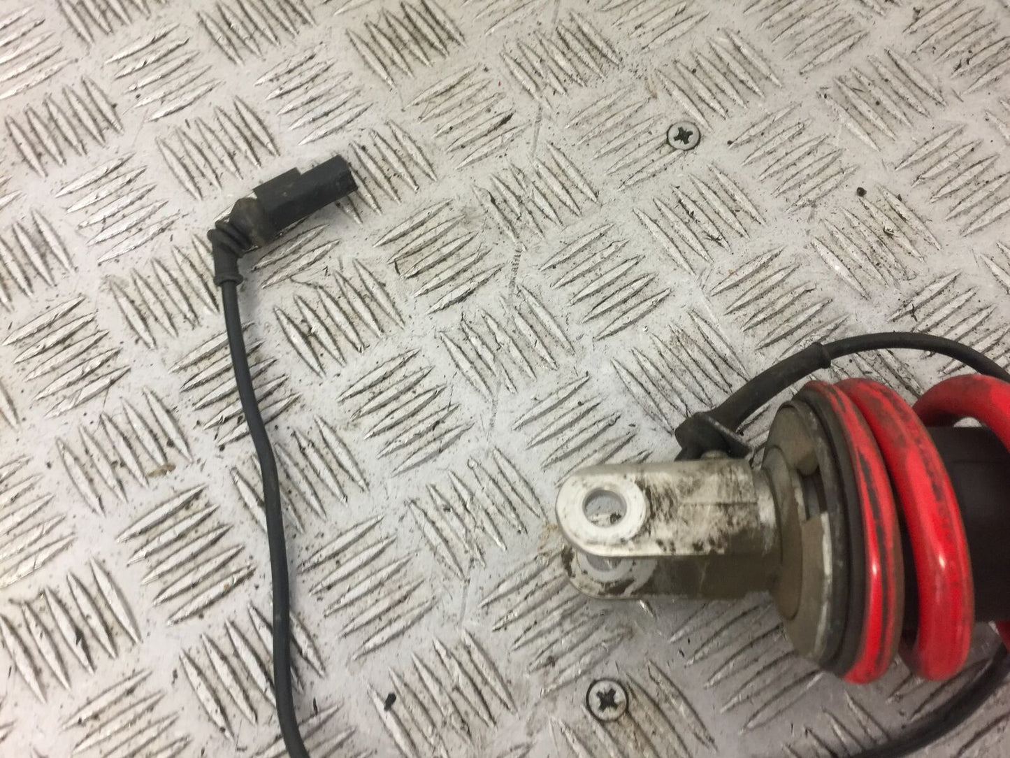 BMW S1000 RR REAR SHOCK  YEAR 2015 STOCK (476)