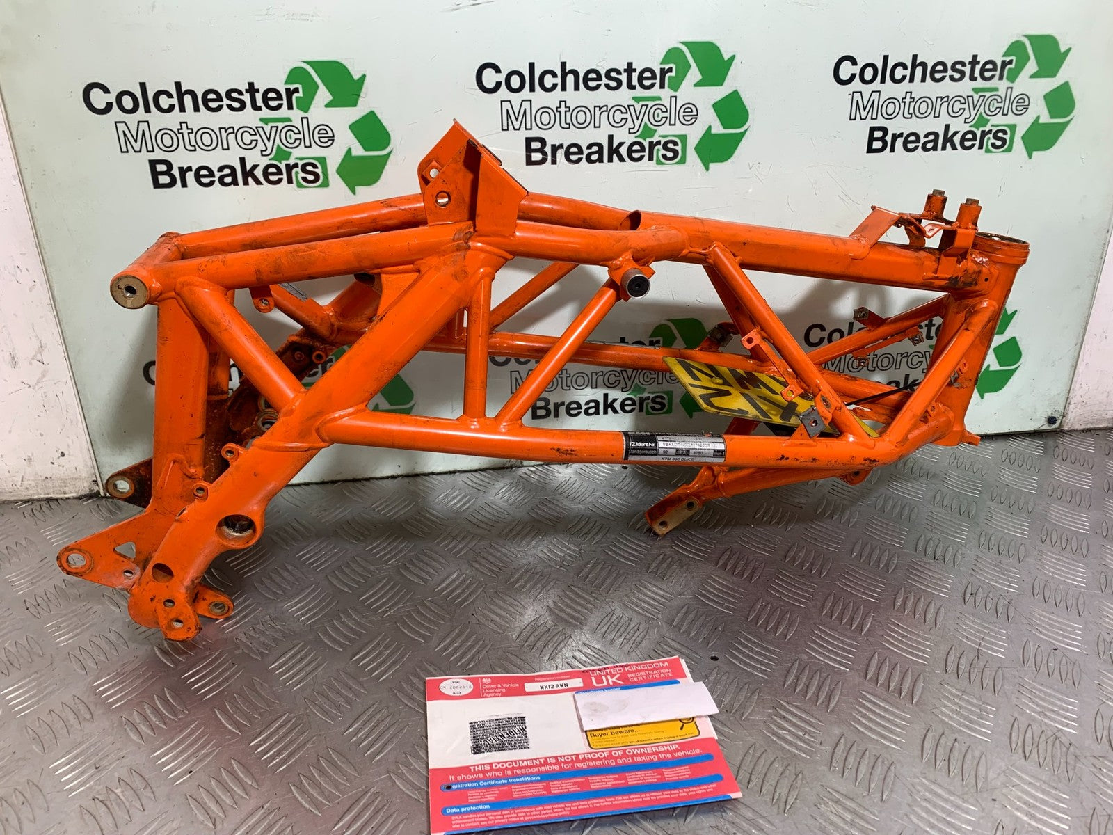 KTM 690 DUKE R LC4 CHASSIS FRAME REG LOG BOOK YEAR 2012-2015  (CMB1180)