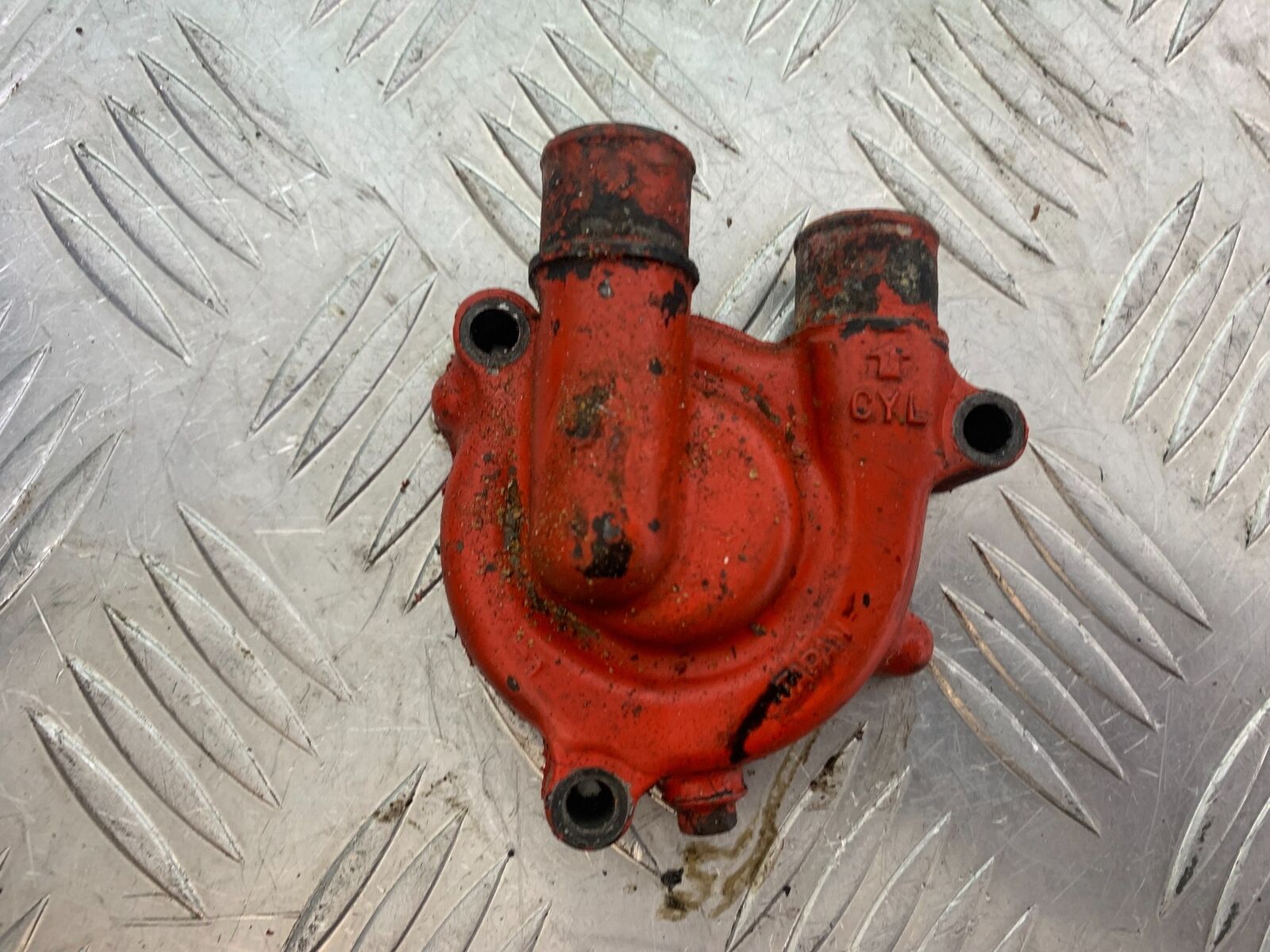 KAWASAKI KLR600 KLR 600 WATER PUMP COVER  YEAR 1993-1995