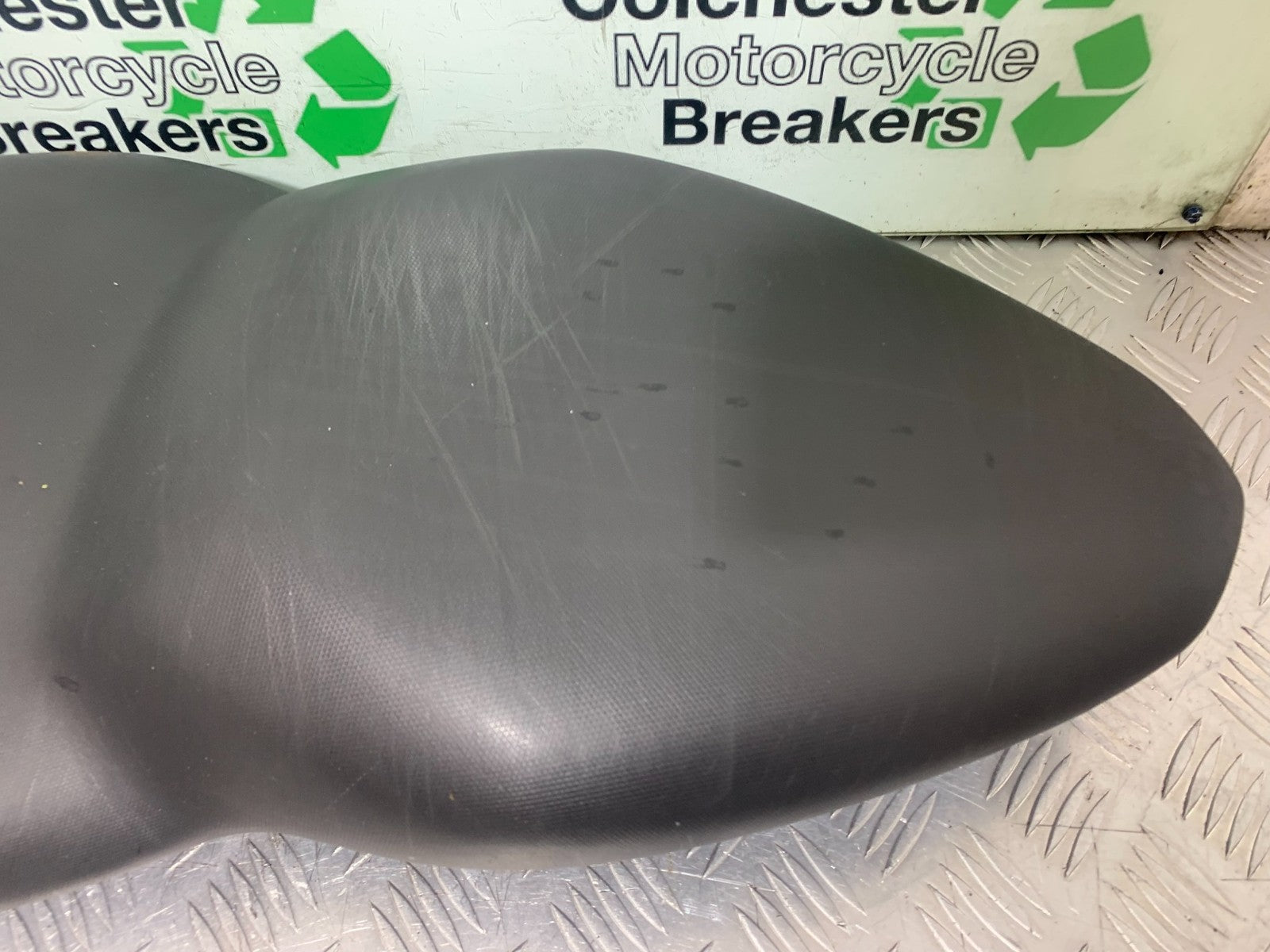 BMW K1300 S K 1300 S SEAT YEAR 2009-16 (CMB1216)
