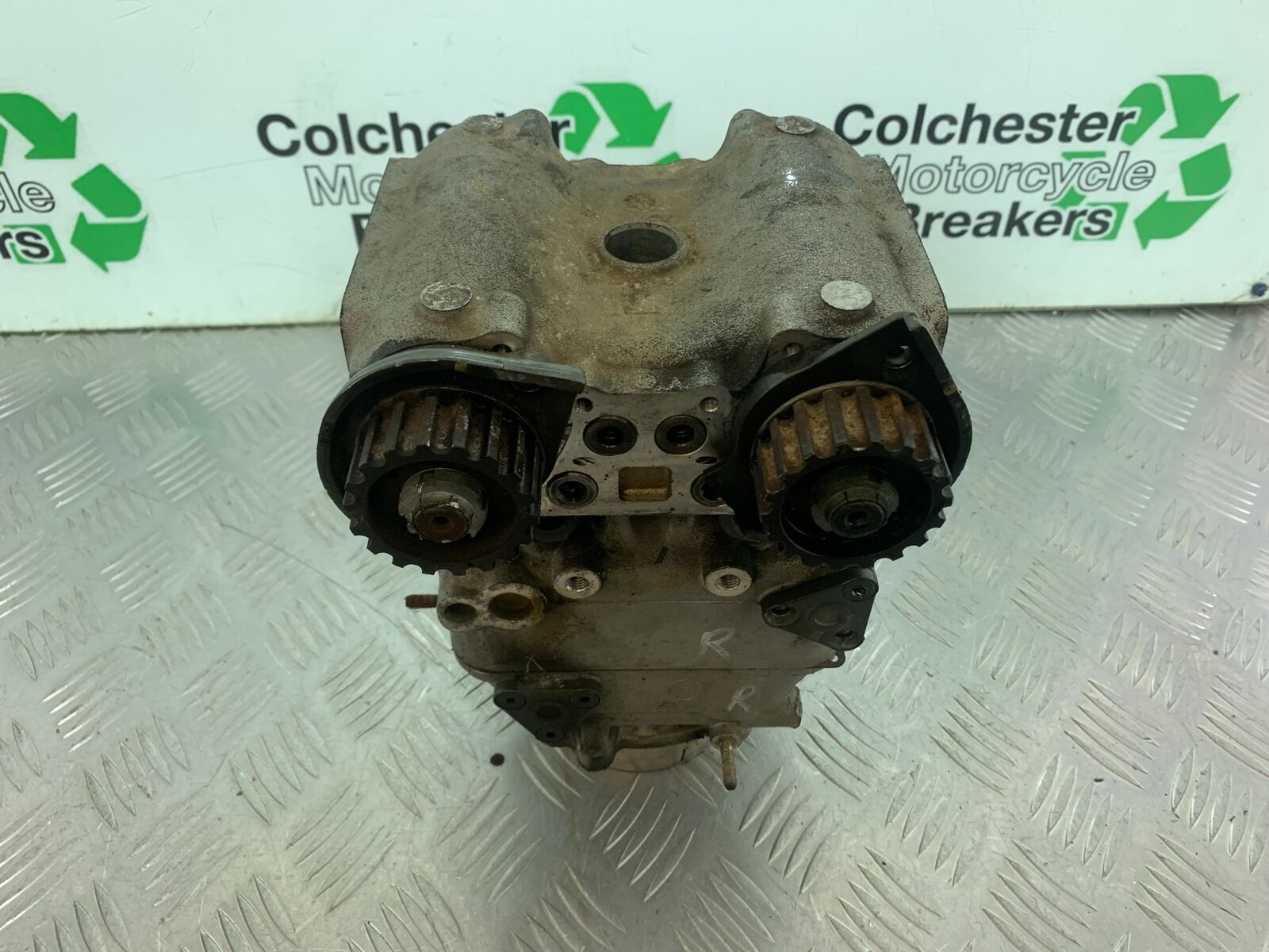 DUCATI 748 REAR CYLINDER HEAD AND CAMS YEAR 1999 2003
