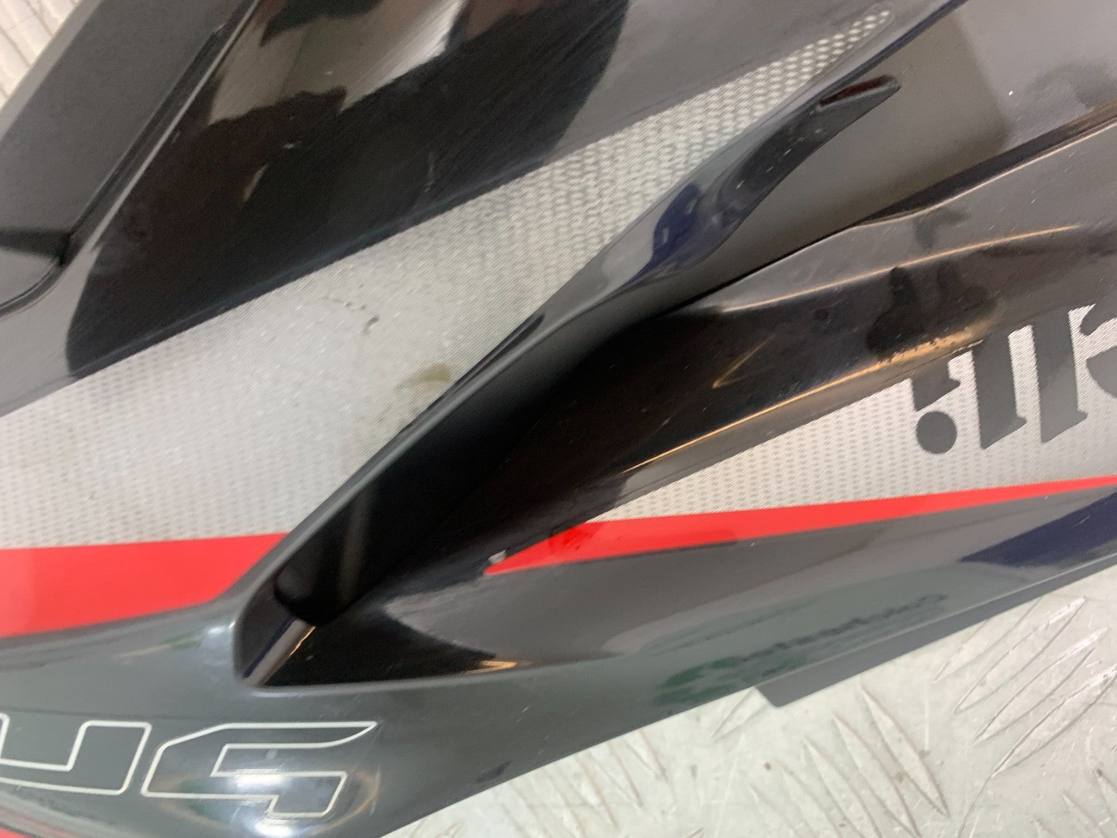 BENELLI BN125 BN 125 RIGHT SIDE FAIRING   YEAR 2018-2021 (CMB1194)