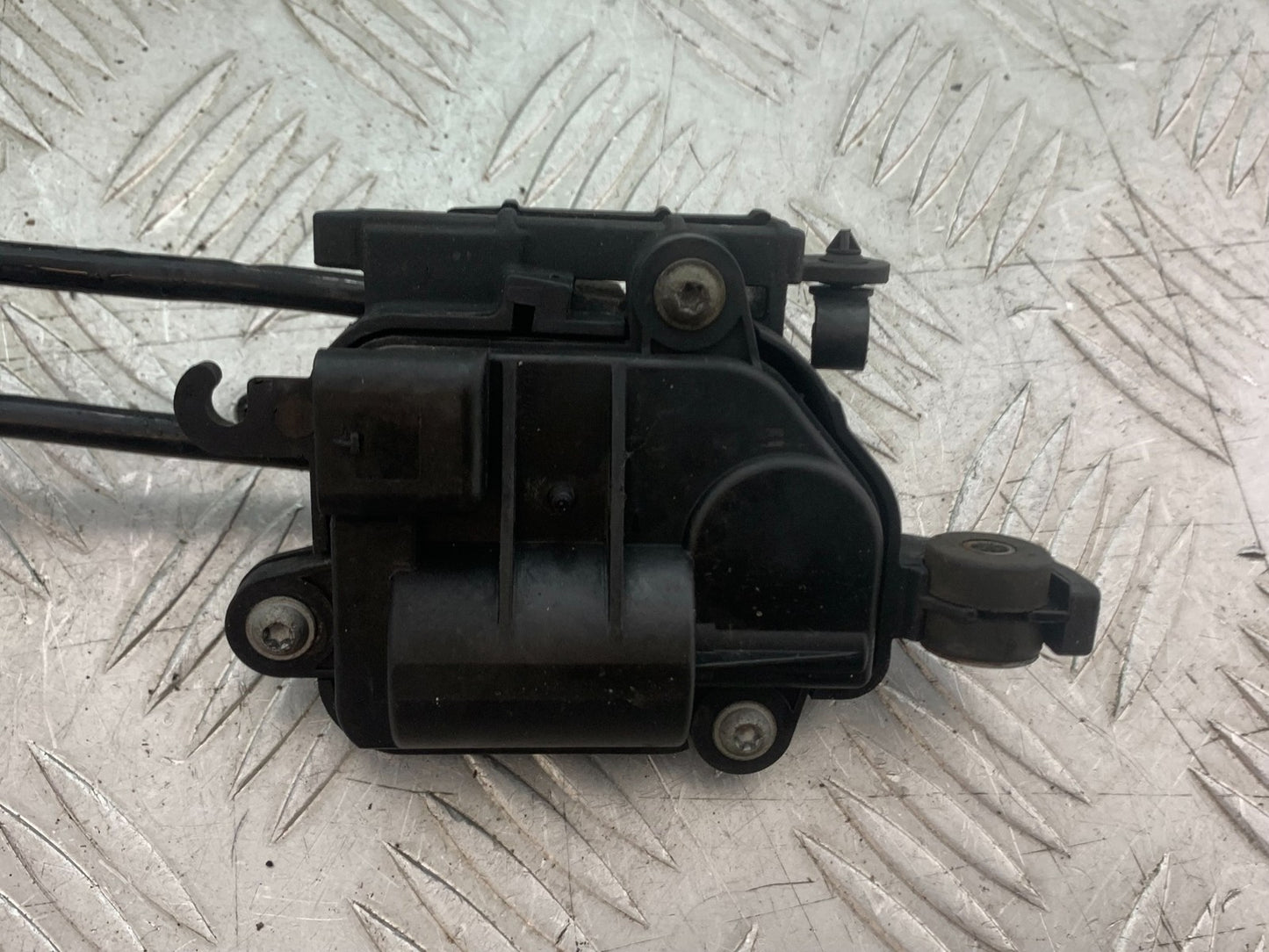 BMW S1000 RR SERVO MOTOR  YEAR 2015-2018 (CMB1246)