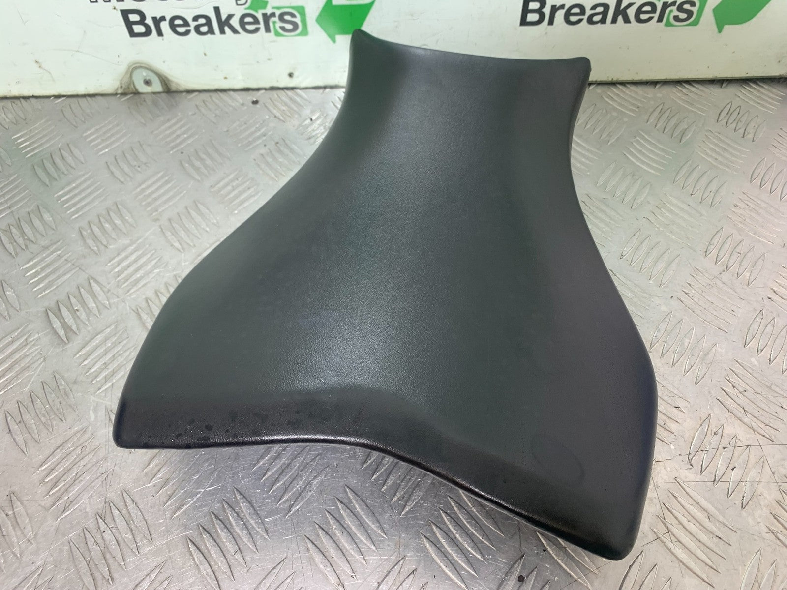 HONDA CBR1000 rr FIREBLADE FRONT SEAT  YEAR 2012-2016 (CMB1198)