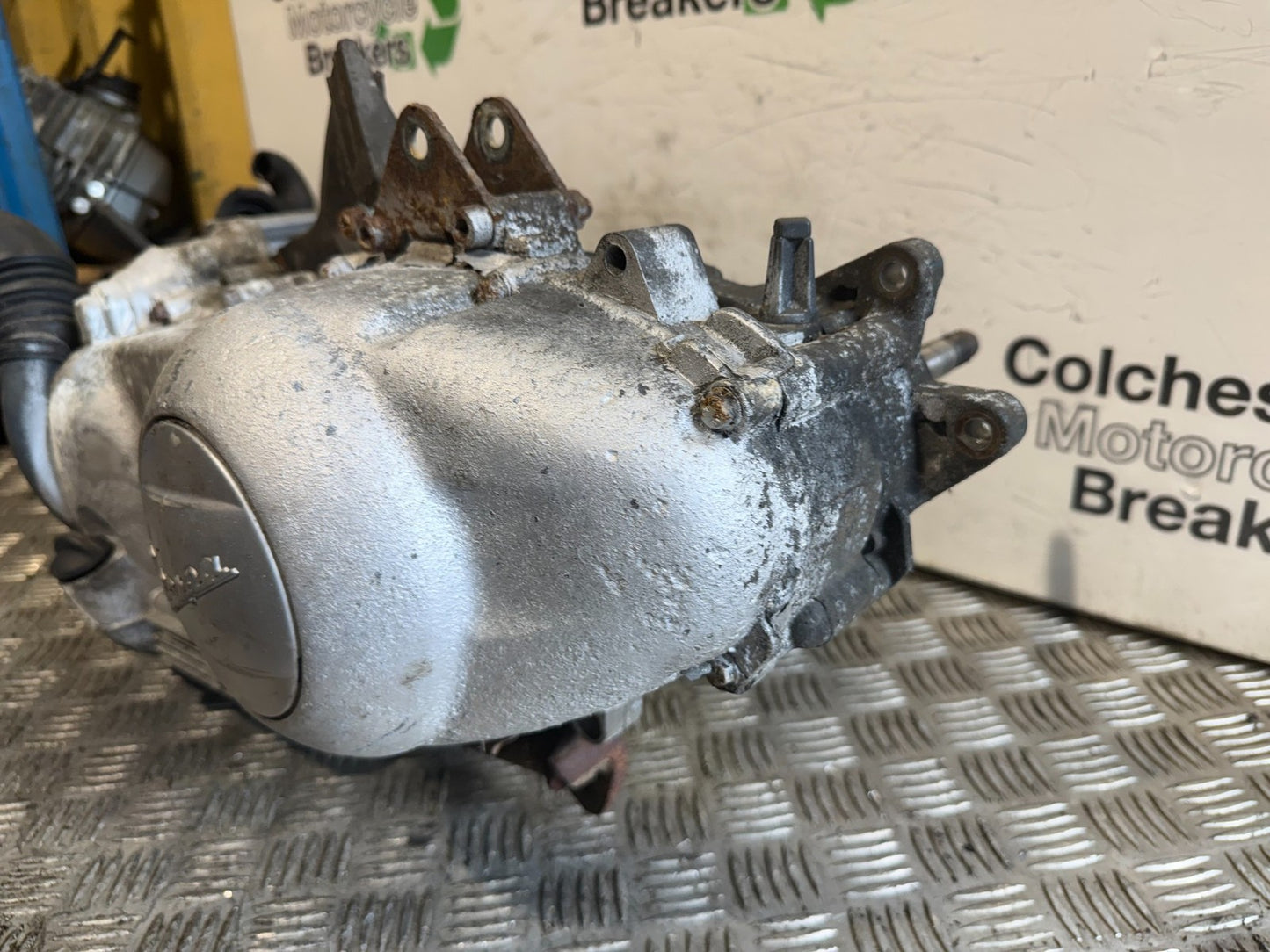 PIAGGIO VESPA GT125 L ENGINE YEAR 2003 - 2006 (CMB1300)