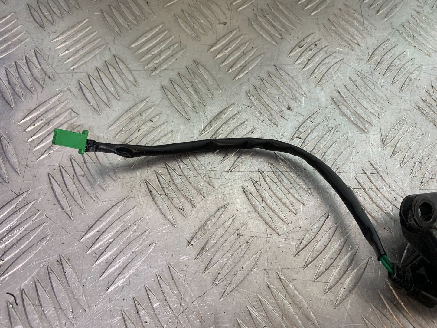 HONDA VFR800 VFR 800 V-TEC SIDE STAND AND BRACKET YEAR 2002 -09 (CMB1296)