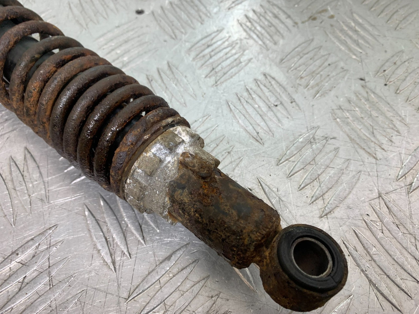 PIAGGIO VESPA GT125 L REAR SHOCK  YEAR 2003 (CMB1300)