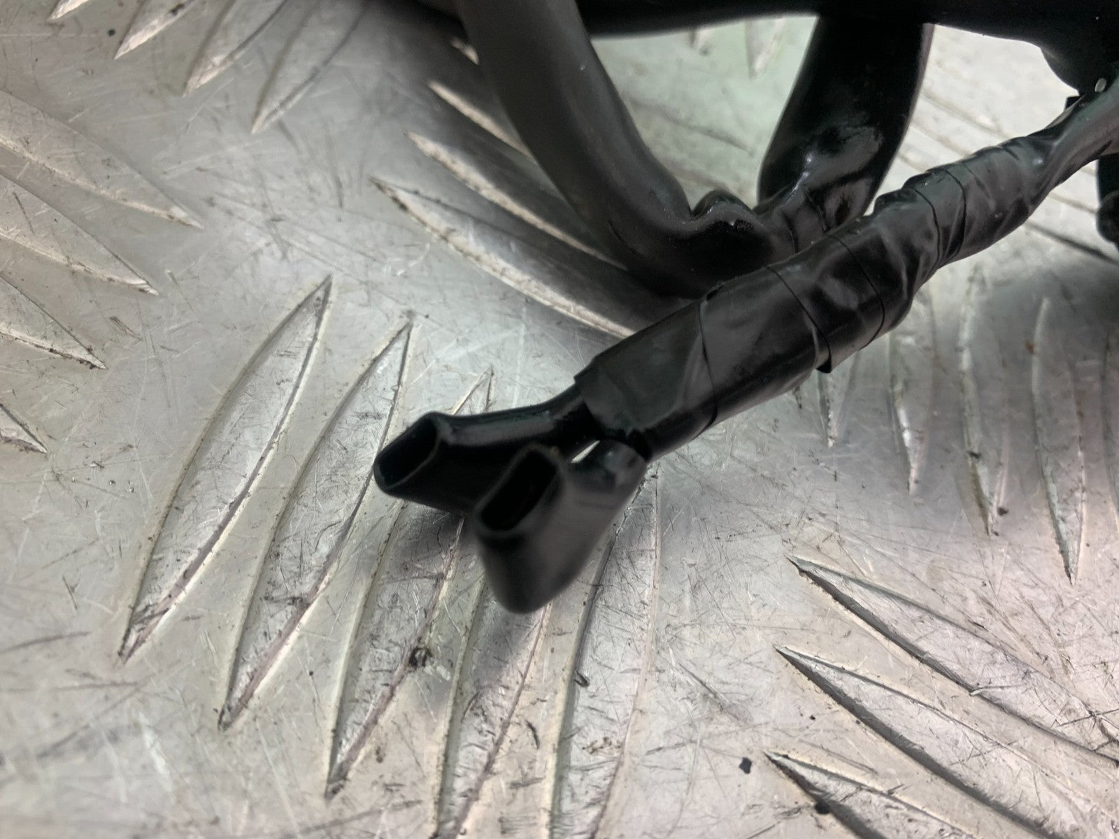 HONDA CBR1000 RR CBR 1000RR FIREBLADE RIGHT SWITCH GEAR 2008-2011 (CMB1179)