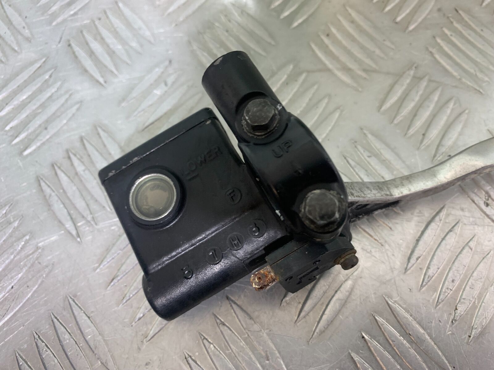 SUZUKI AN 200 UN 200 BURGMAN FRONT MASTER CYLINDER   YEAR 2007-09 (CMB1128)