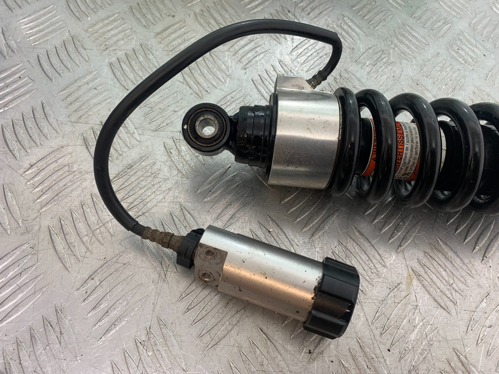 KAWASAKI 650 VERSYS REAR SHOCK YEAR 2015-2018 (CMB1288)