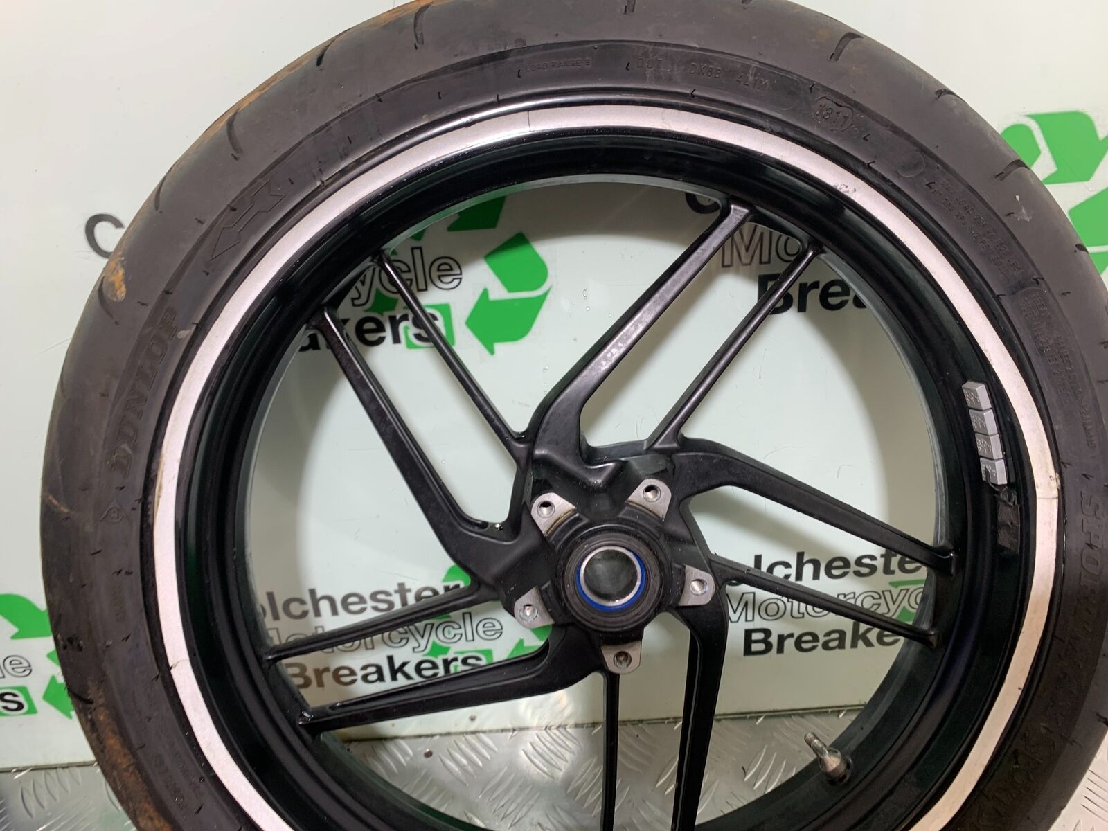 DUCATI 1199 PANIGALE FRONT WHEEL   YEAR 2012-2014 (CMB1047)