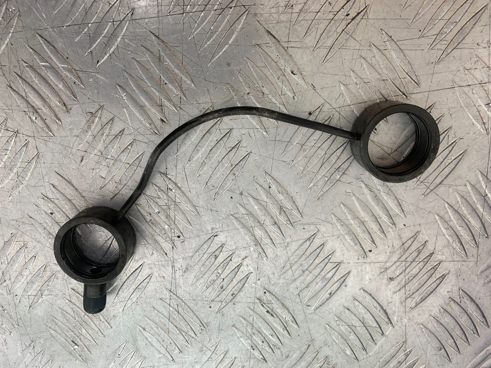 KAWASAKI GPZ600 GPZ 600 FORK BALANCE PIPE  YEAR 1988-90 (CMB1258)