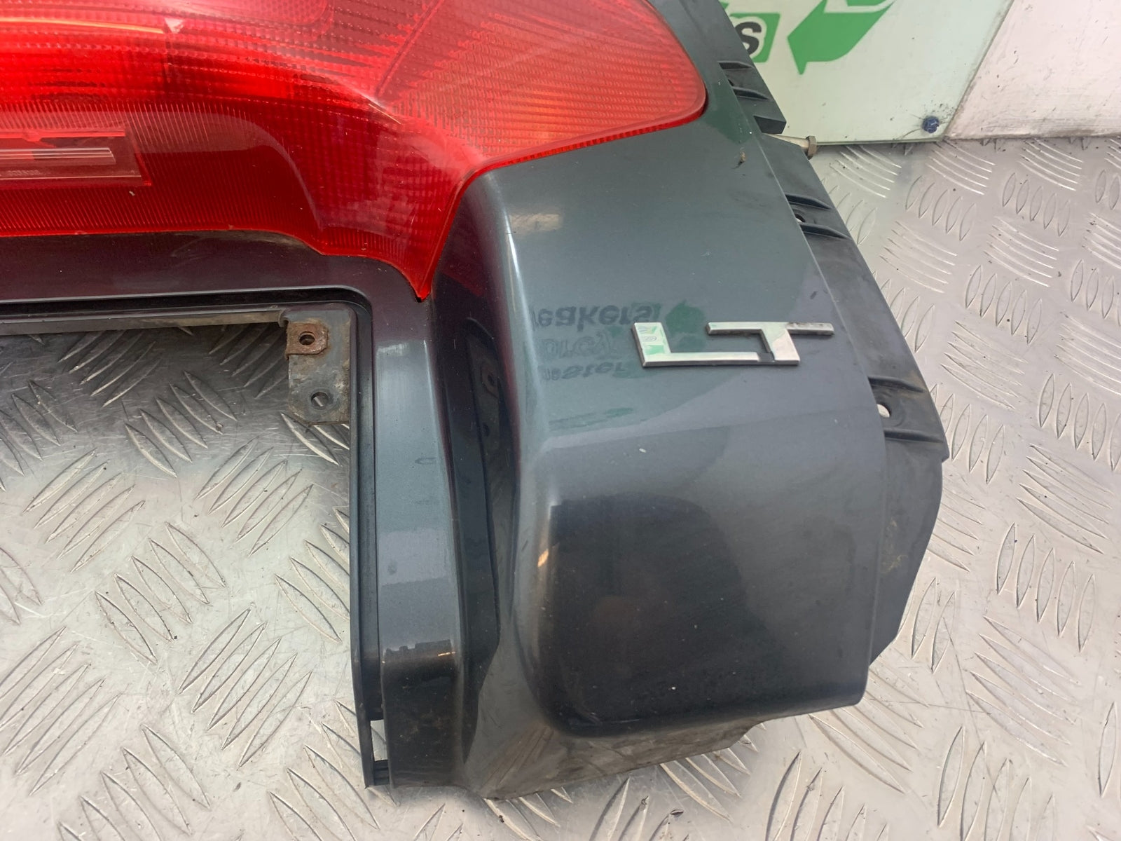 BMW K1200 K 1200 LT REAR LIGHT AND COVER YEAR 1999-07 (CMB1138)