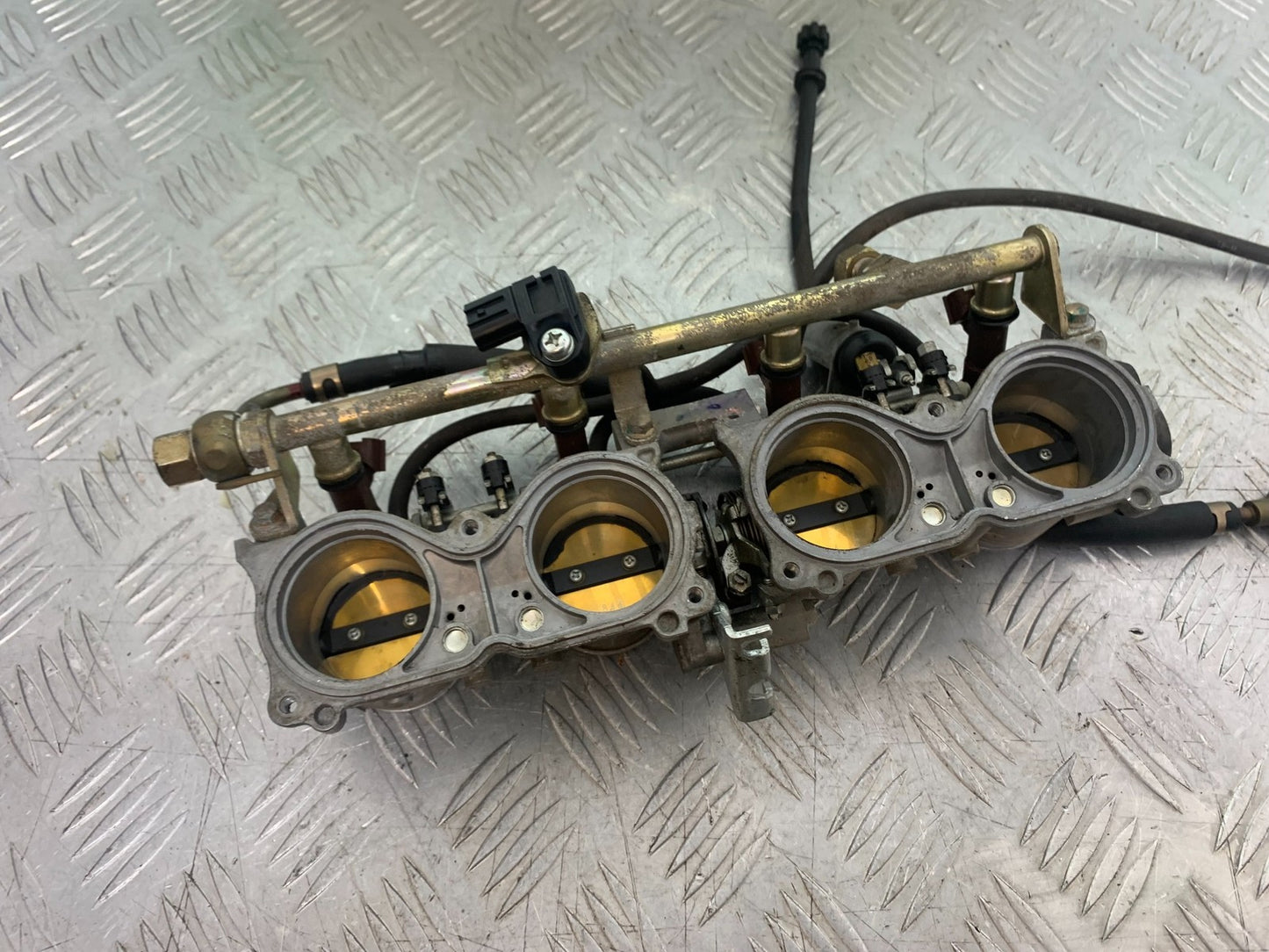 HONDA CBR1000 rr FIREBLADE THROTTLE BODIES  YEAR 2006 (CMB1220)