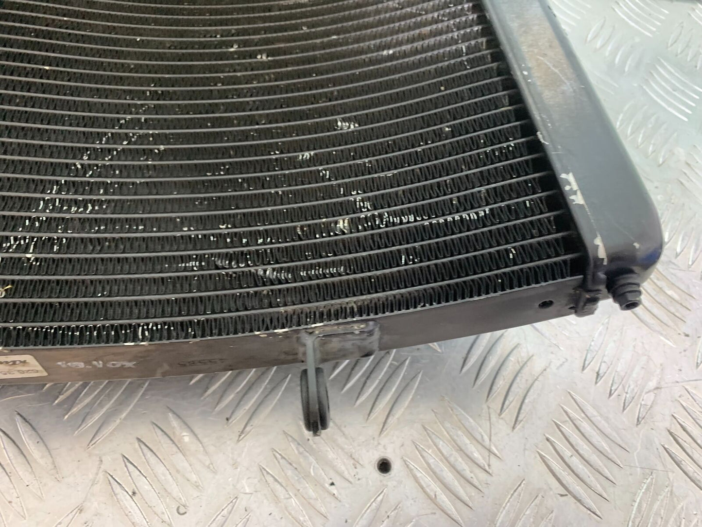 KTM 990 SUPERMOTO T RADIATOR  YEAR 2010-2011 (CMB1032)