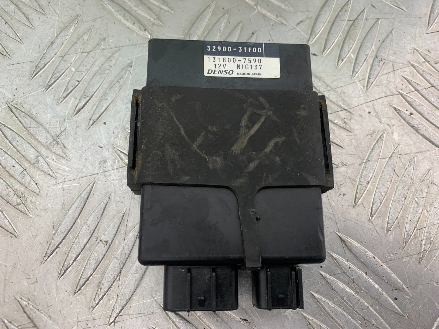SUZUKI GSF600 GSF 600 BANDIT CDI UNIT   2000-2004 (CMB1269)