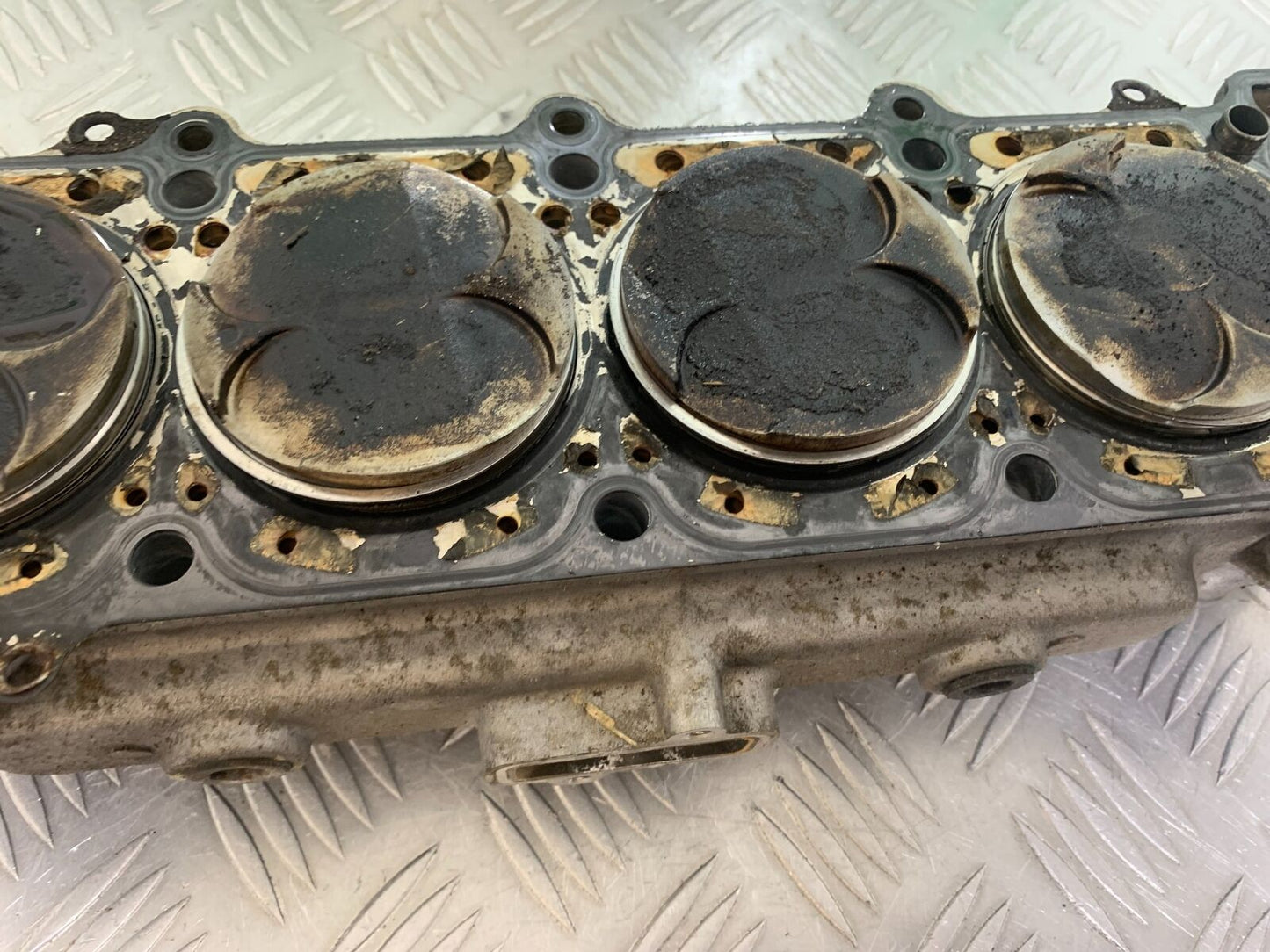 KAWASAKI ZX9R ZX9 C BARRELS AND PISTONS   YEAR 1998-99 (STOCK 903)