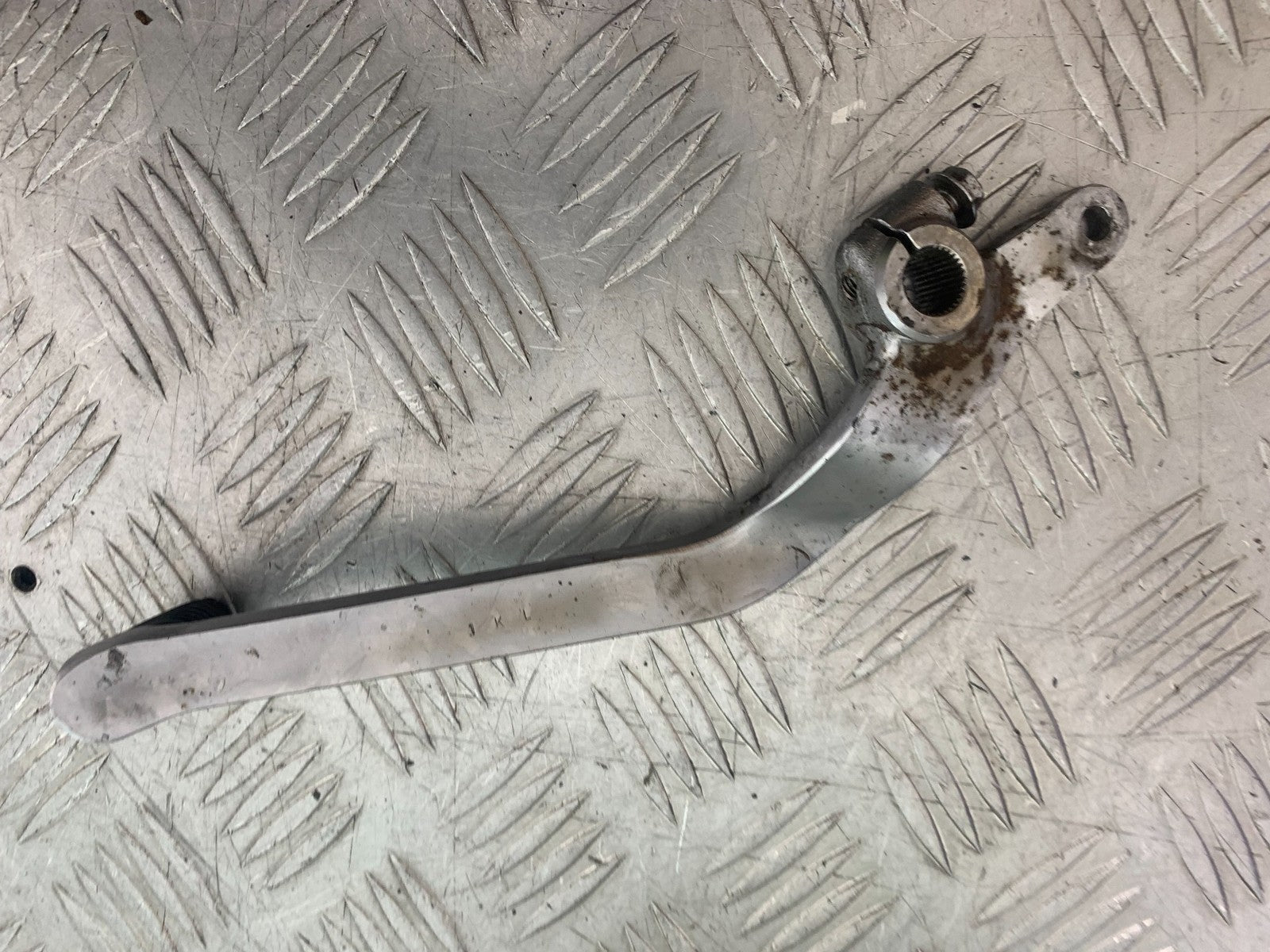SUZUKI GSX750 INAZUMA BRAKE PEDAL   YEAR 1998-2003 (CMB1308)