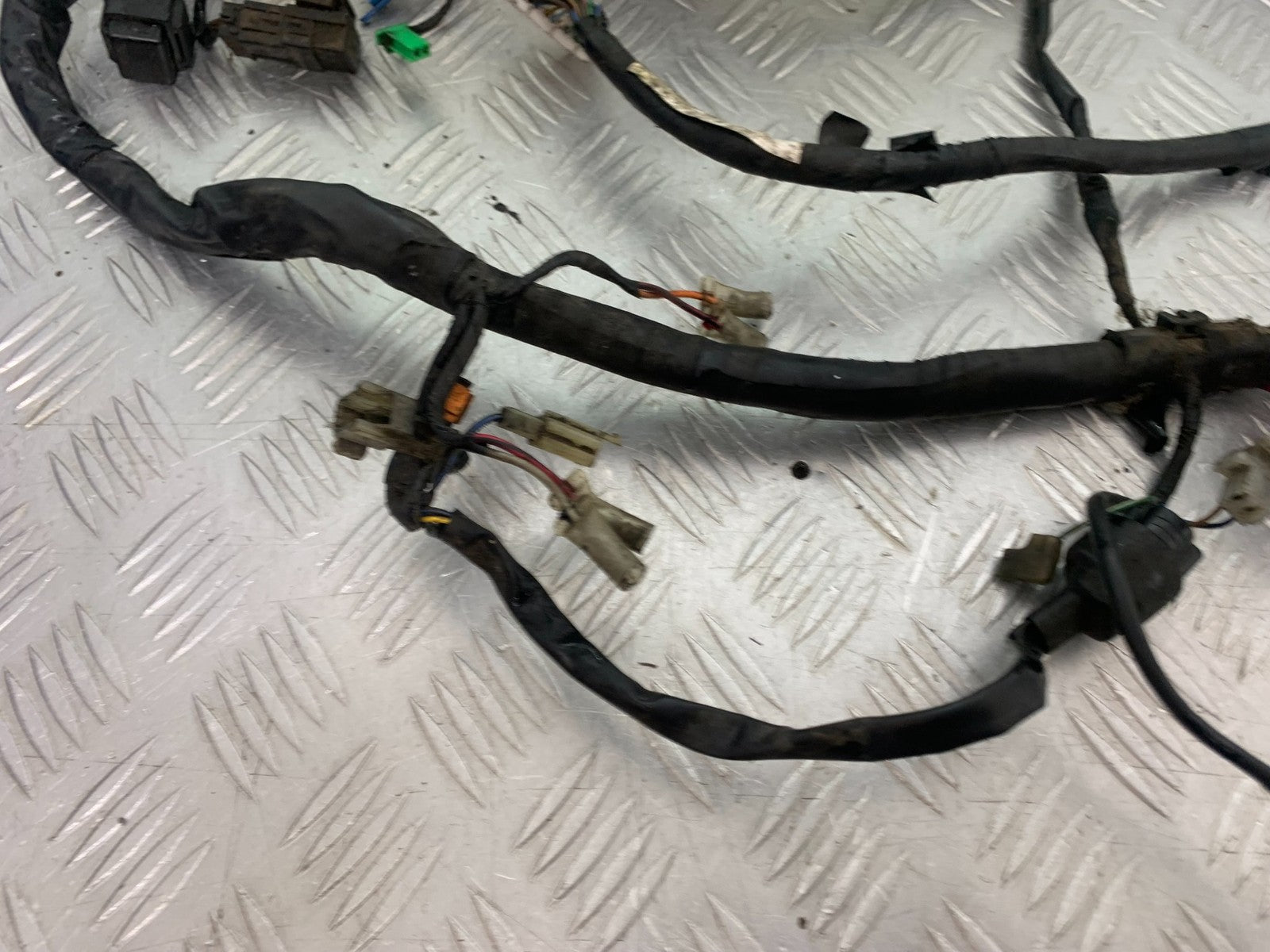 YAMAHA FZS600 FAZER 600 WIRING LOOM   YEAR 1998-2001 (CMB1267)
