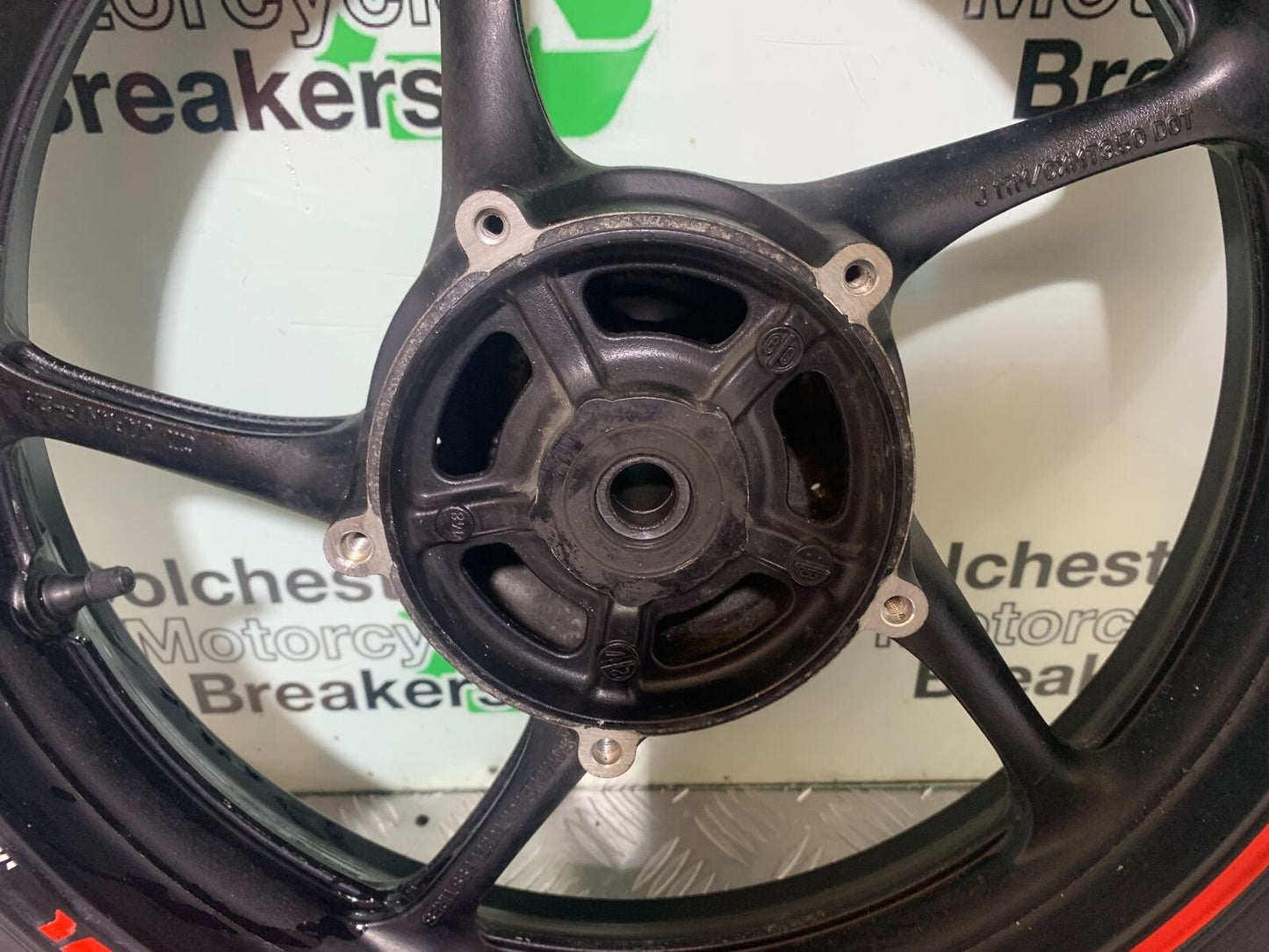 YAMAHA XJ6 XJ6-S FRONT WHEEL   YEAR 2009-2015  (CMB1070)