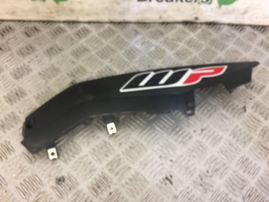 KTM DUKE 125 SIDE PANEL   2012 -16 (STOCK 546)