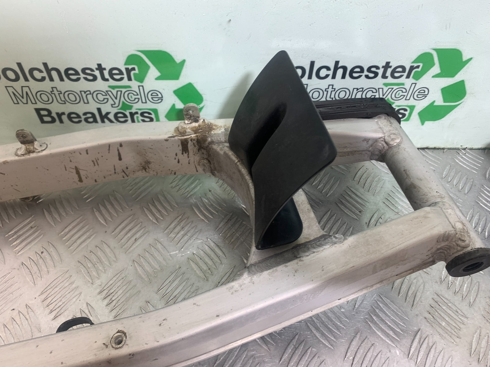 SUZUKI SV650 SV 650 mk1 SWINGARM  YEAR 1999-2002 (CMB1160)