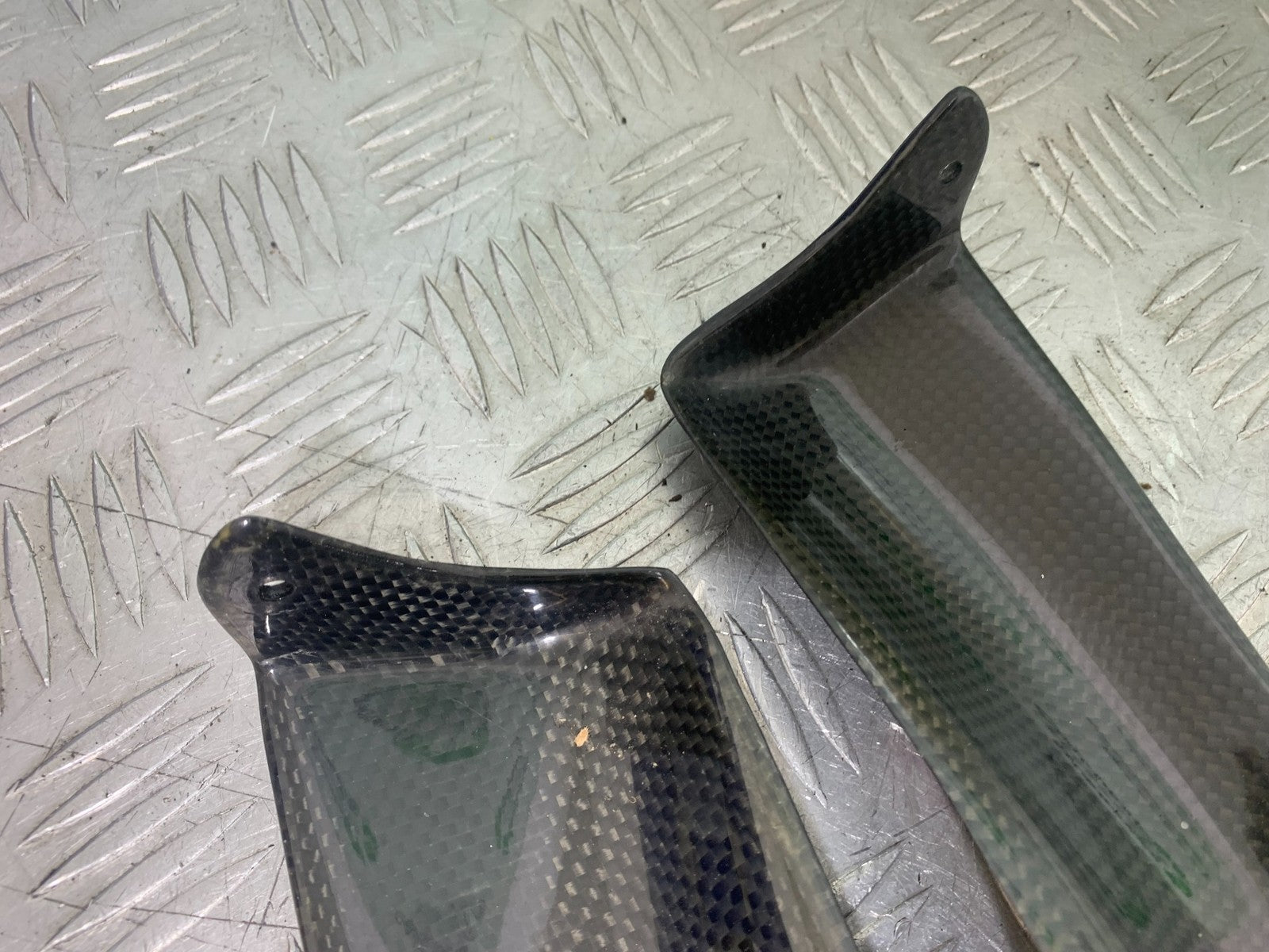 APRILIA RSV1000 R FACTORY MILLE CARBON TOP FAIRING INFILLS 2004-09 (CMB1203)