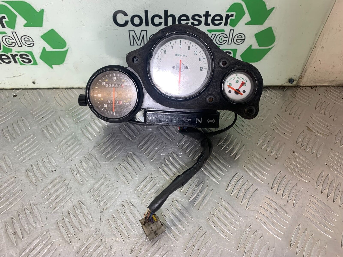 APRILIA RS50 RS 50 CLOCKS SPEEDO DASH YEAR 1996-1998 (CMB1132)