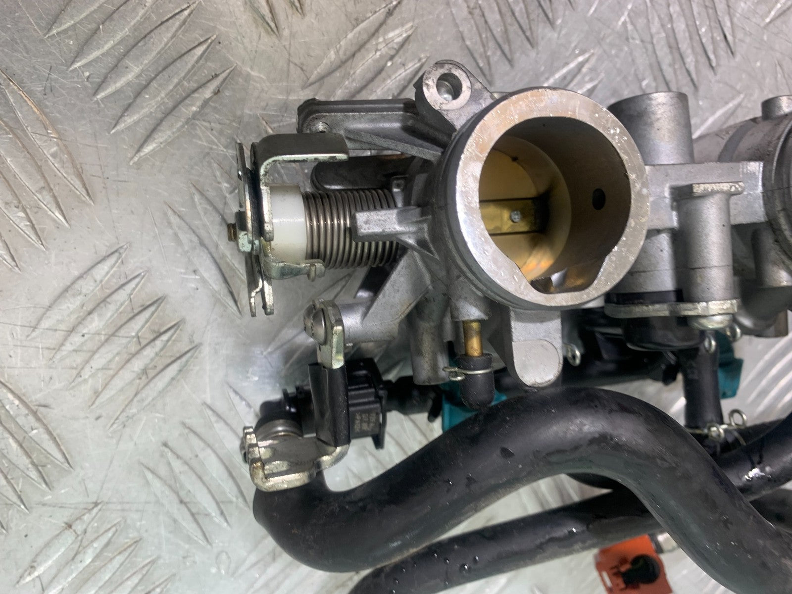 YAMAHA YZF R7 THROTTLE BODIES  YEAR 2022-2025 (CMB1255)