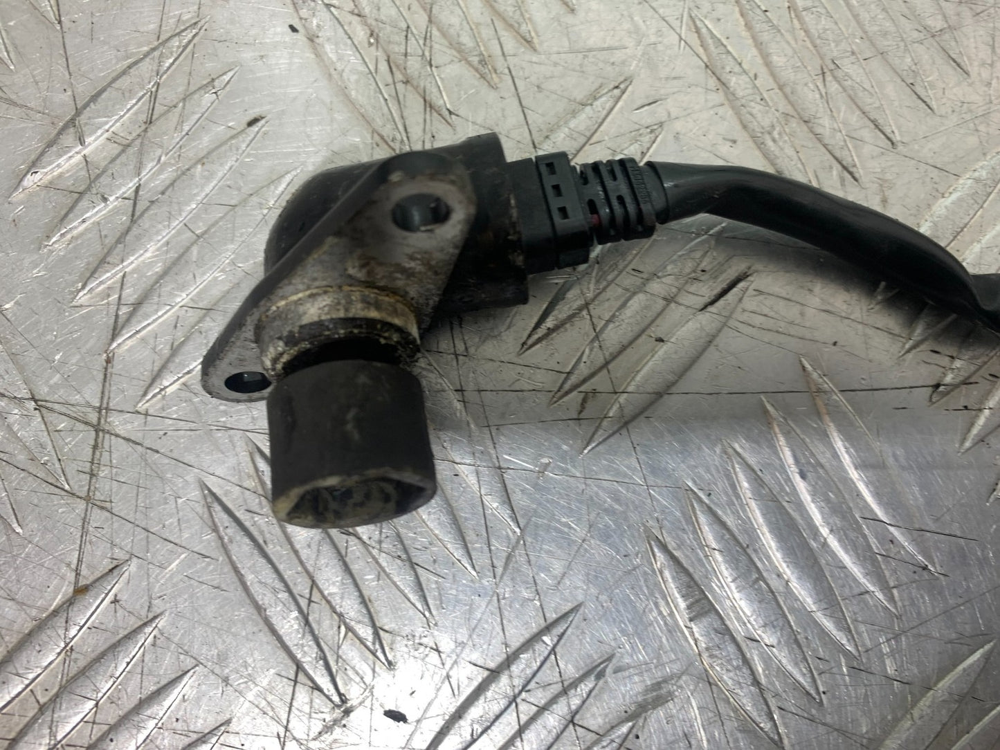 HONDA VFR800 PRE V-TEC SPEEDO SENSOR  YEAR 1998-2001 (CMB1233)