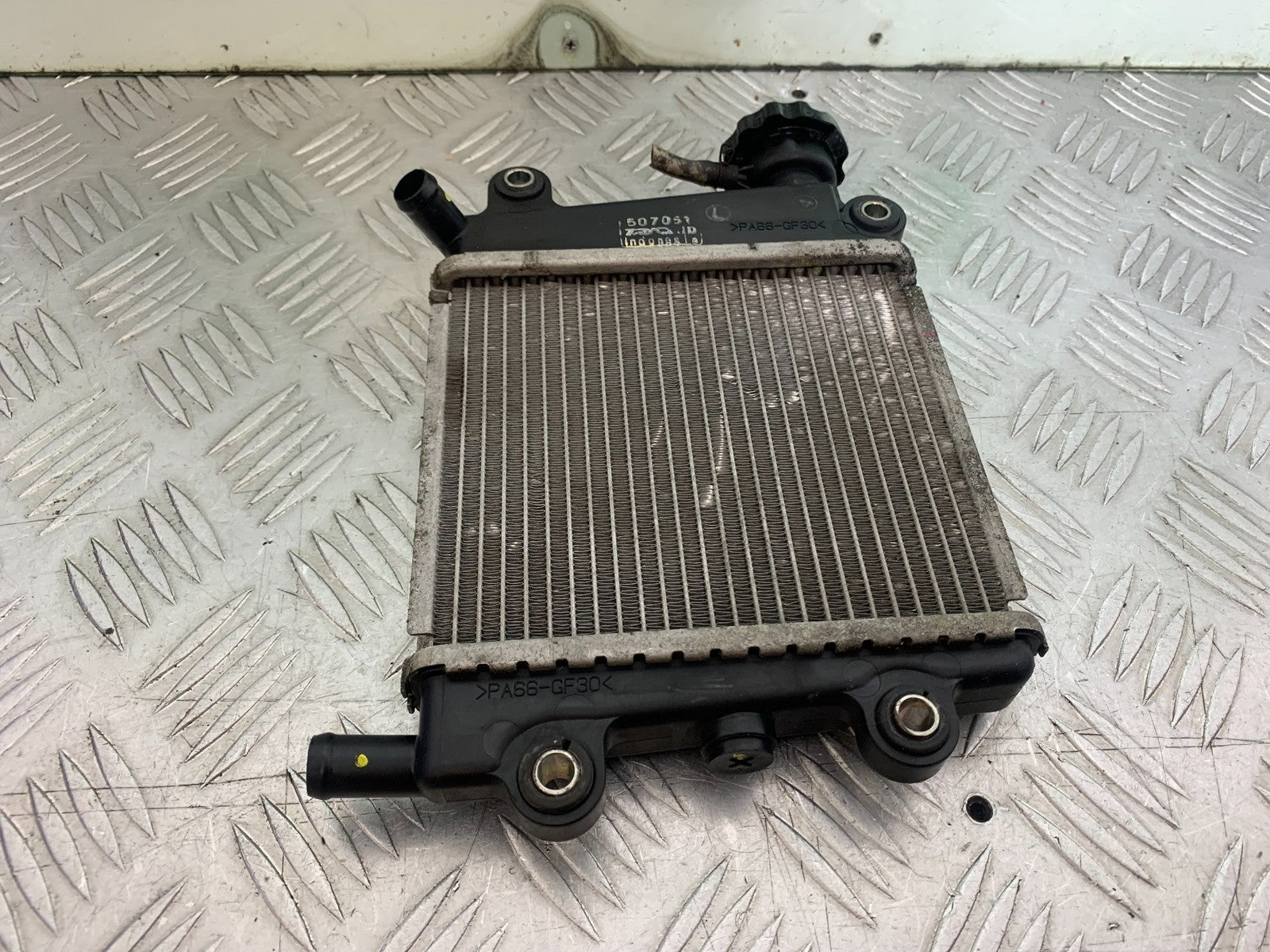 YAMAHA NMAX-125 N MAX 125 RADIATOR YEAR 2015-2020  (CMB1231)