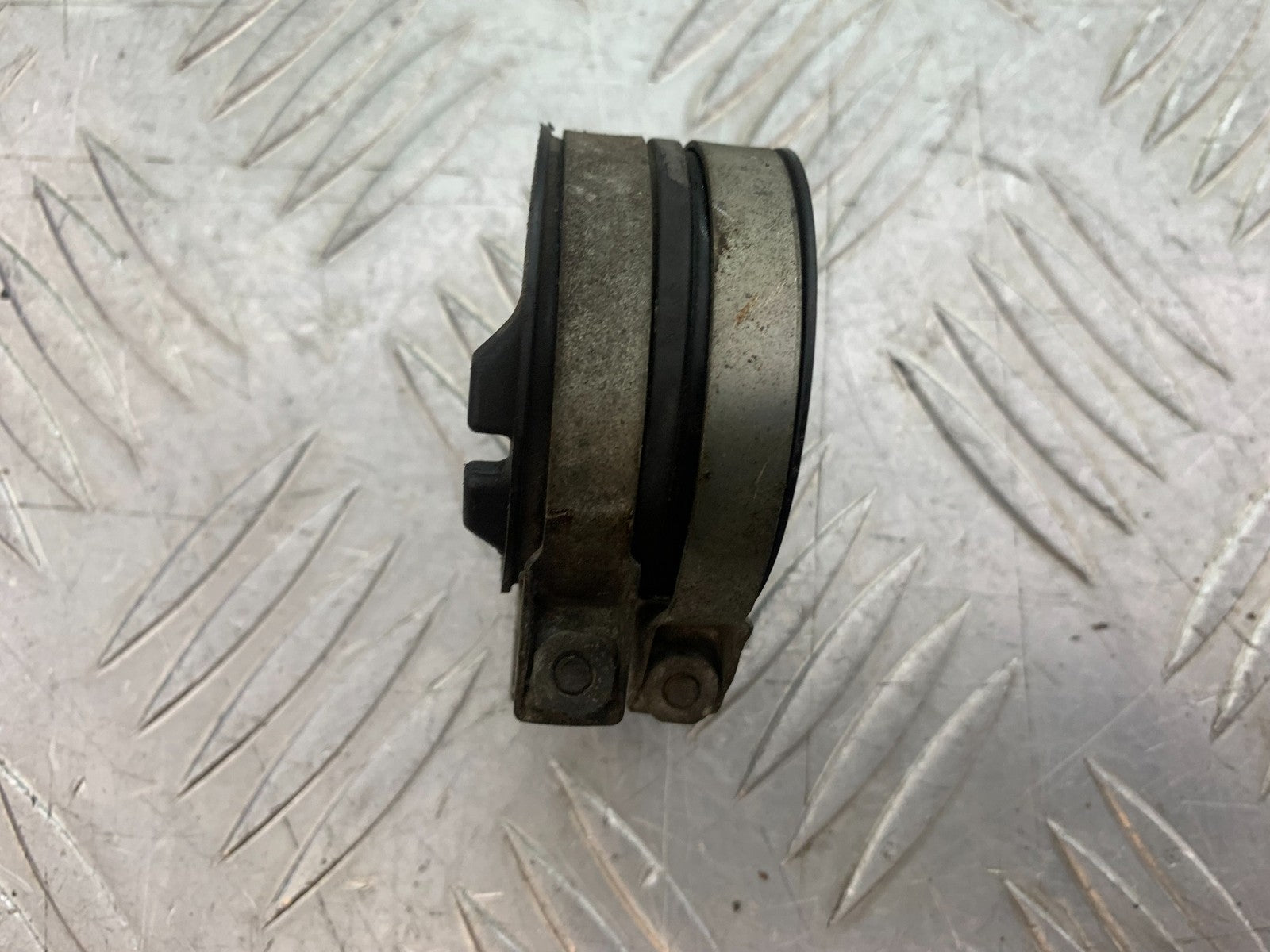 YAMAHA YBR125 CUSTOM ENGINE INLET RUBBER  YEAR 2008-2016 (CMB1192)