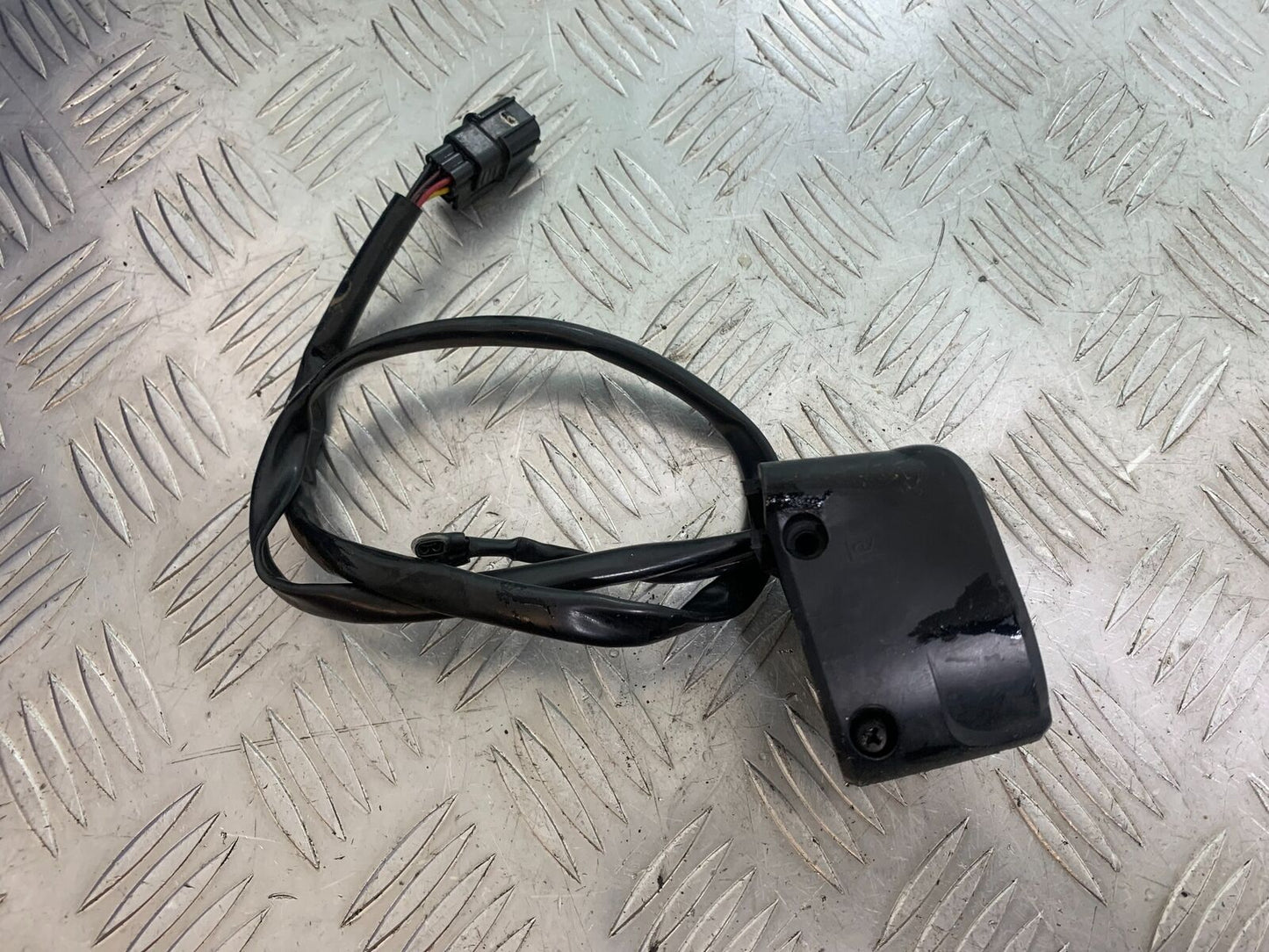 KAWASAKI Z650 ER650 KNFAN LEFT SWITCH GEAR  YEAR 2022-2024 (CMB1112)
