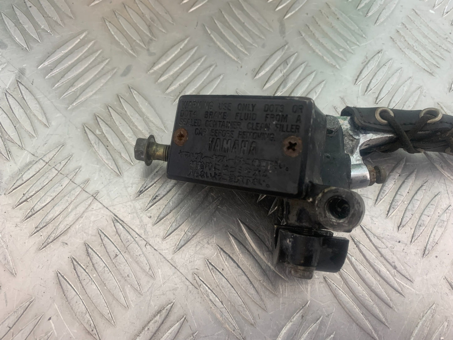 YAMAHA XV535 XV 535 VIRAGO FRONT BRAKE MASTER CYLINDER   YEAR 1994-02 (CMB1139)
